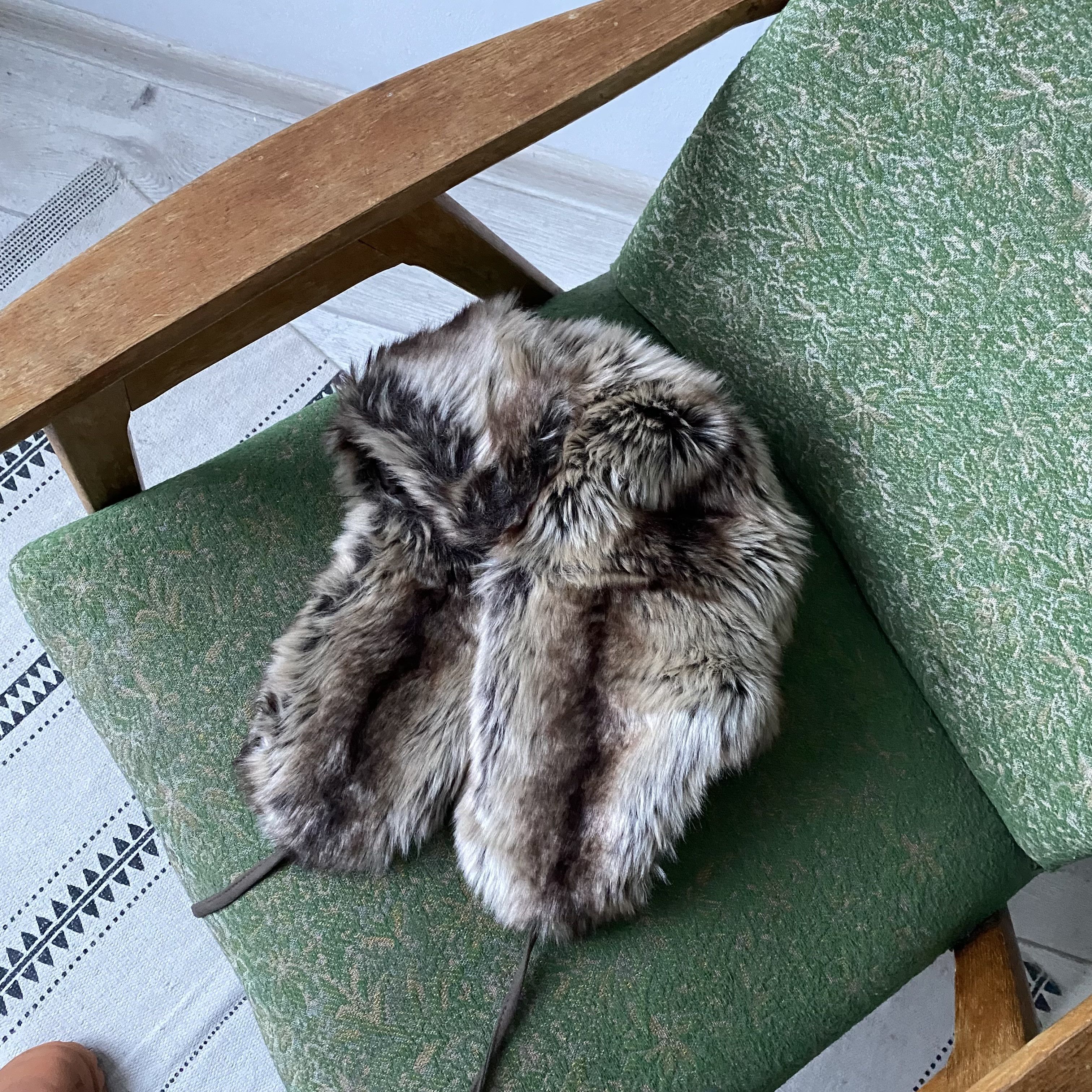 If Six Was Nine Vintage Y2K Japanese Faux Fur Hat Winter Ushanka Size ONE SIZE - 2 Thumbnail