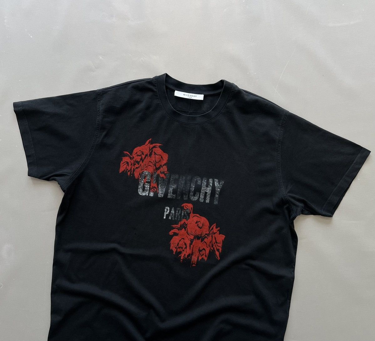 Givenchy Rare Givenchy Paris Rose Big Logo Black T Shirt Grailed
