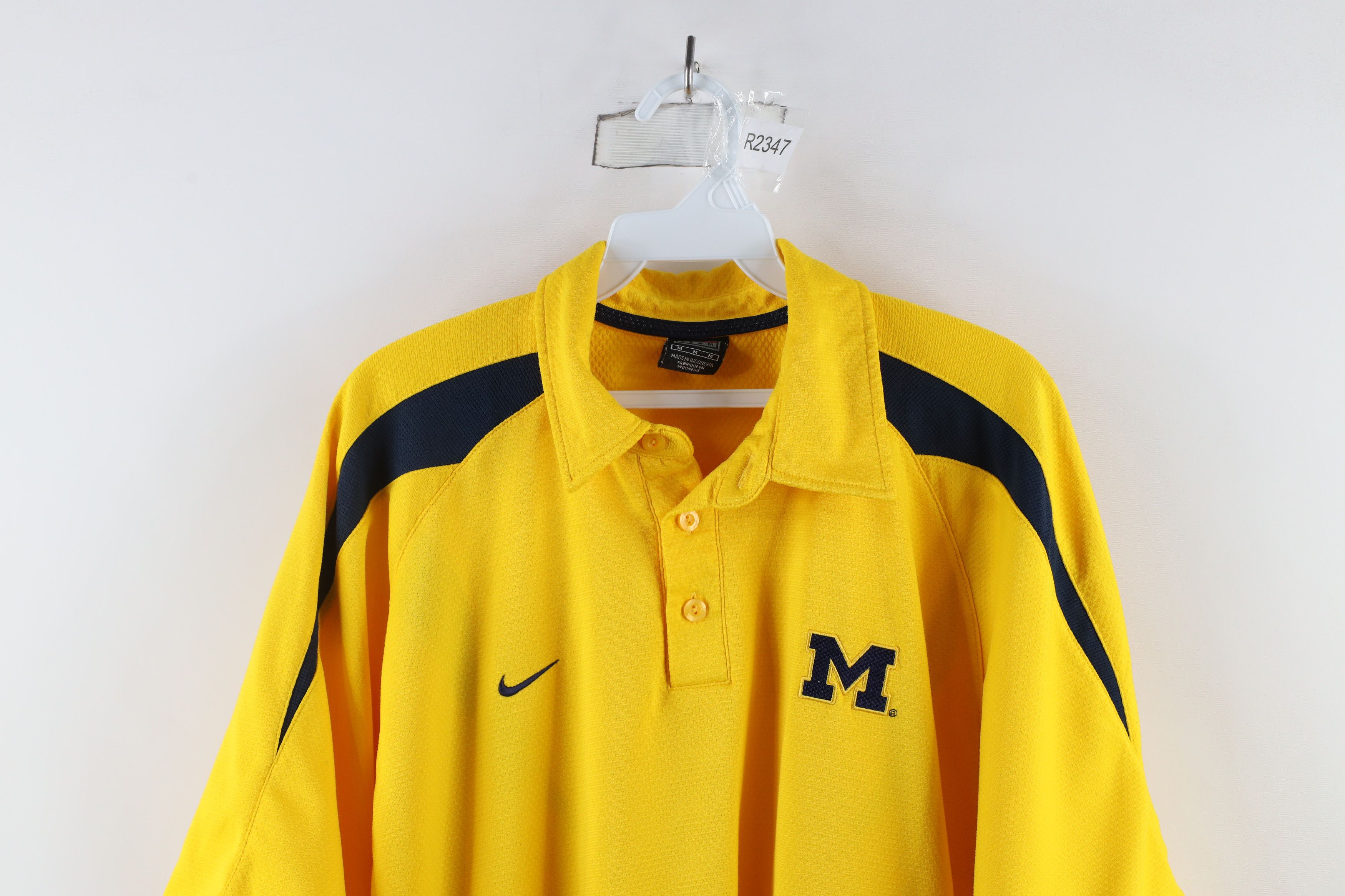 Nike × Vintage Vintage Nike Scott Mini Swoosh University of Michigan Polo Size US M / EU 48-50 / 2 - 2 Thumbnail