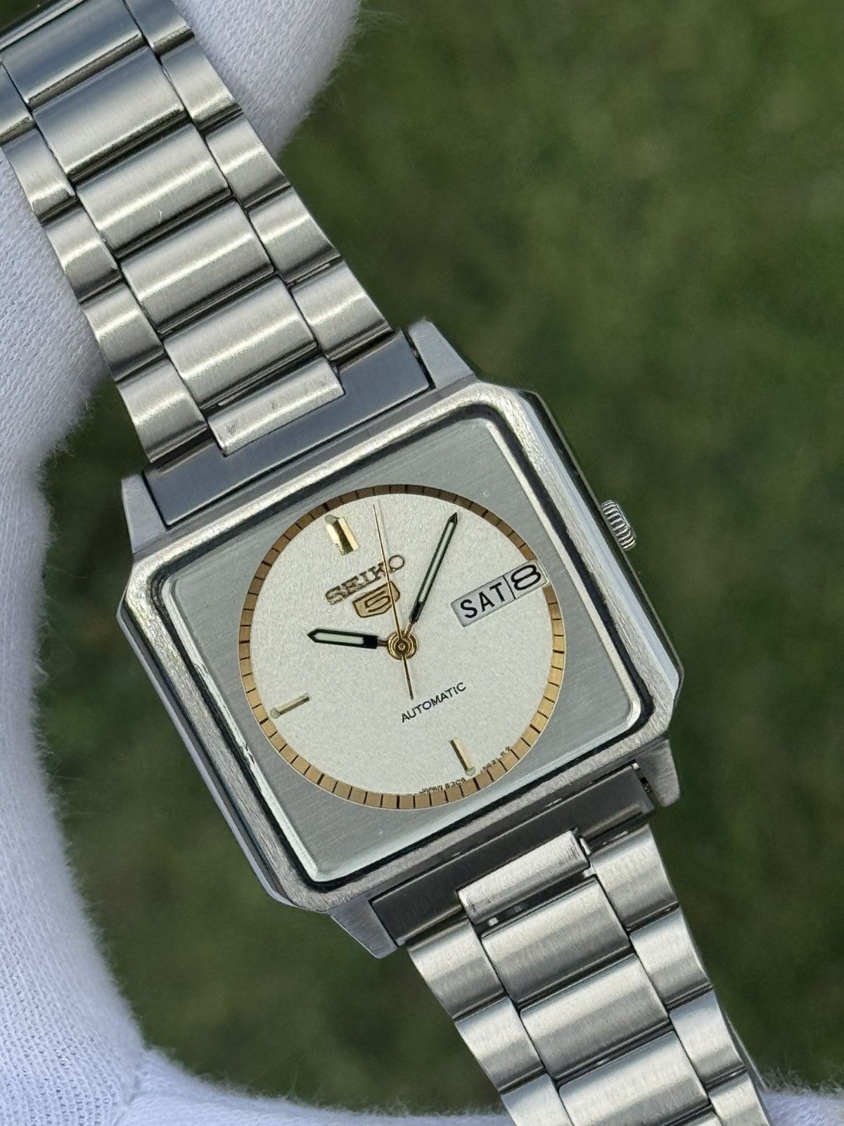 Seiko Vintage Seiko 5 Automatic japan Watch: silver Dial, TV Case Size 36 - 6 Thumbnail