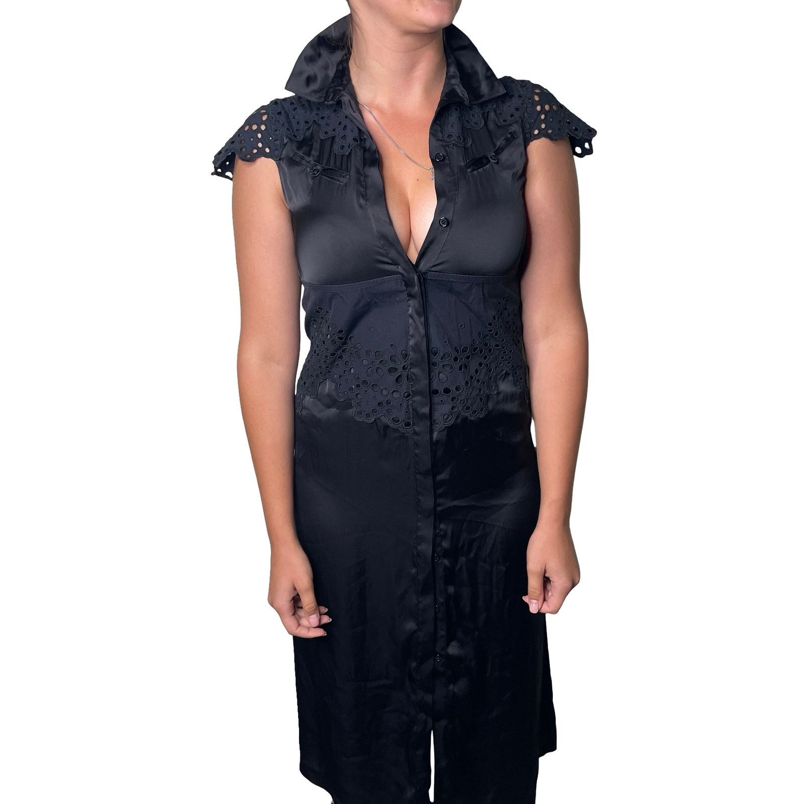 Paco Rabanne Paco Rabanne Black Eyelet Sleeve MIDI Button front dress Size XS / US 0-2 / IT 36-38 - 2 Thumbnail