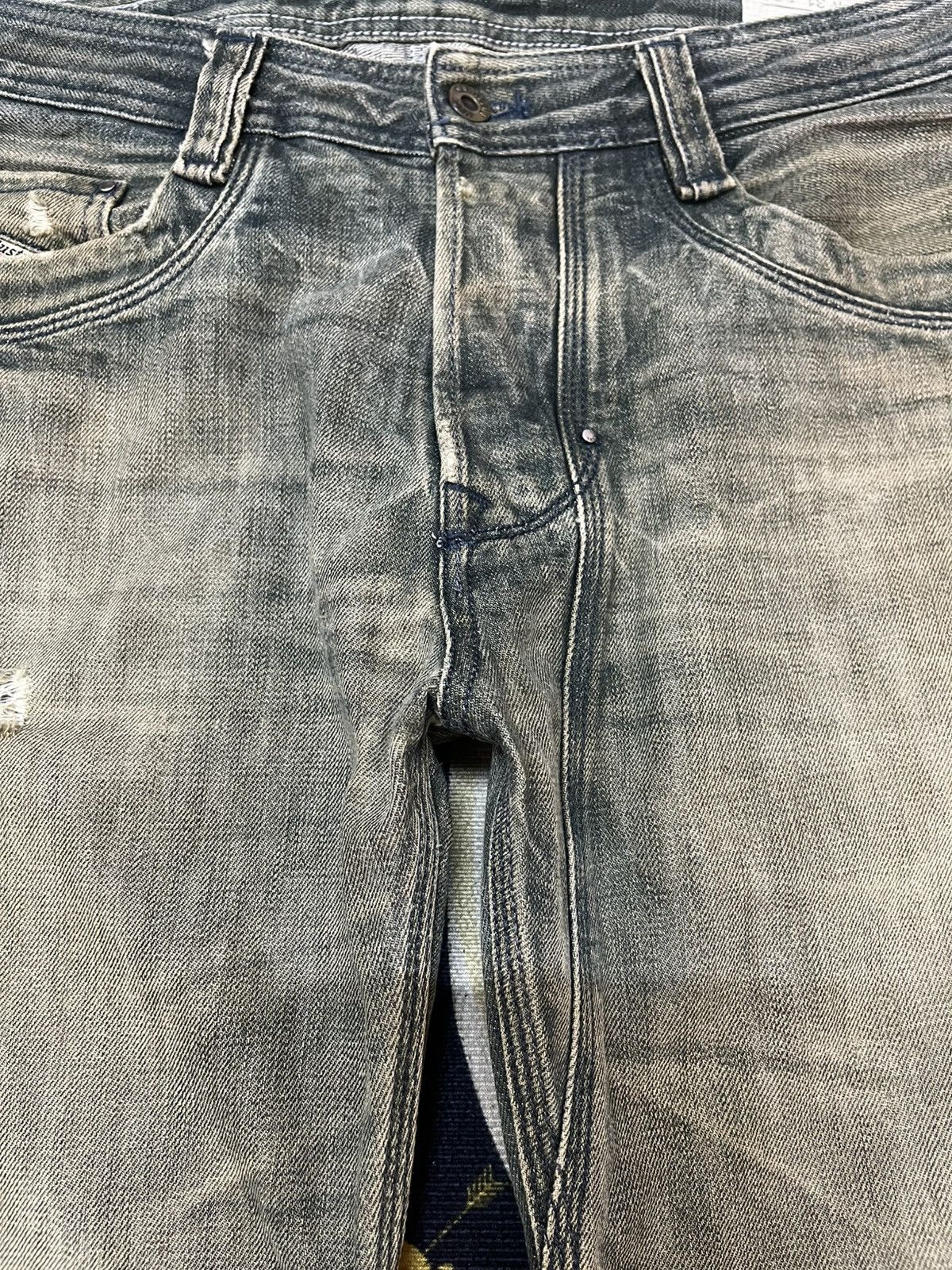 Diesel × Diesel Black Gold × Le Grande Bleu (L.G.B.) Vintage Diesel Timmen Mossy Green Mudwash Denim Size US 31 - 11 Thumbnail