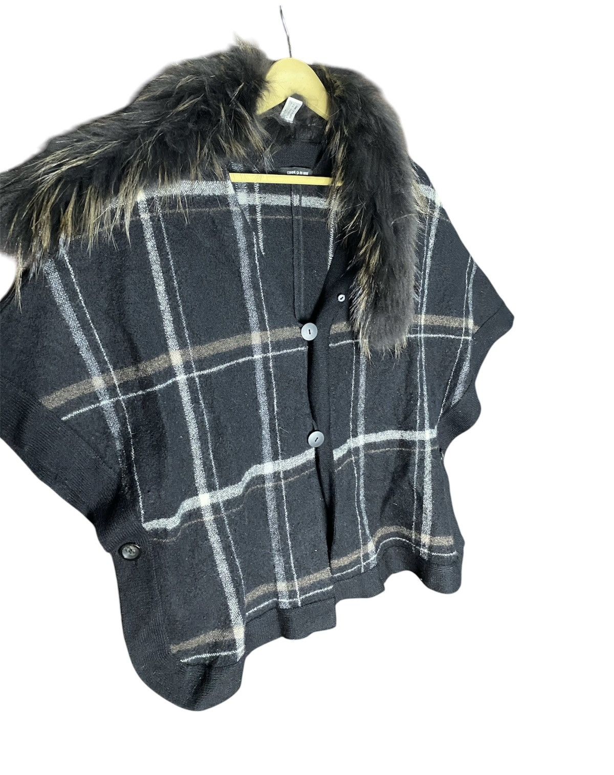 Comme Ca Ism × Japanese Brand Vintage Comme Ca Du Mode Fur Poncho Shawl Cape Size ONE SIZE - 3 Thumbnail