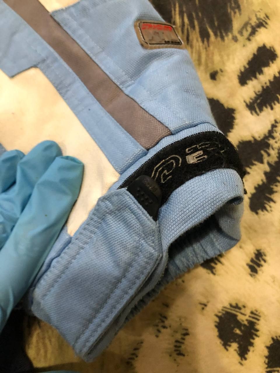 Spyder Baby Blue Spider Web ski Snowboarding Jacket vintage
