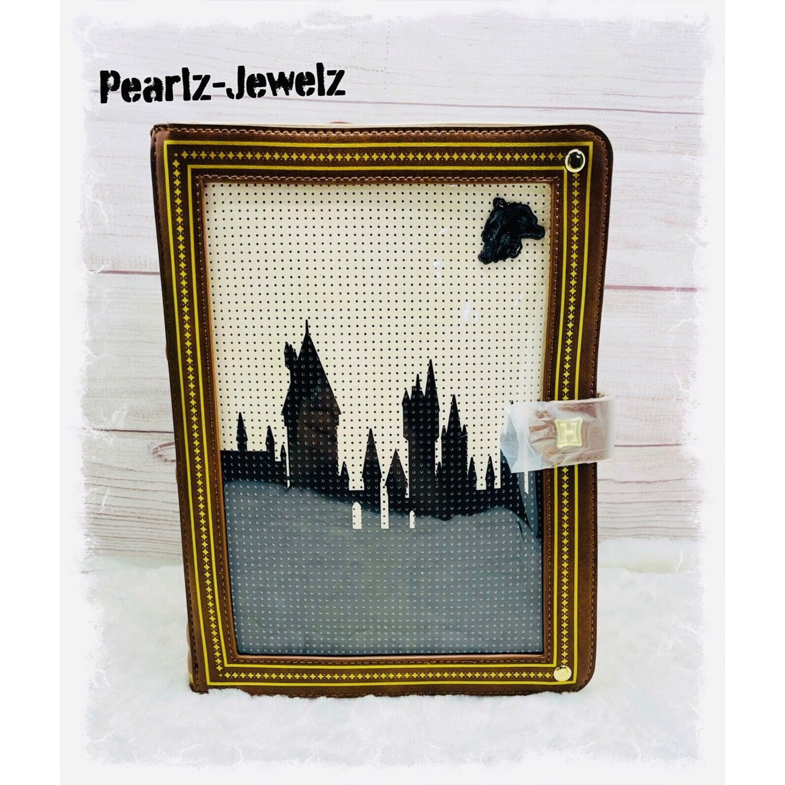Disney Loungefly Harry Potter Hogwarts Book Pin Collector Mini Back Size ONE SIZE - 1 Thumbnail