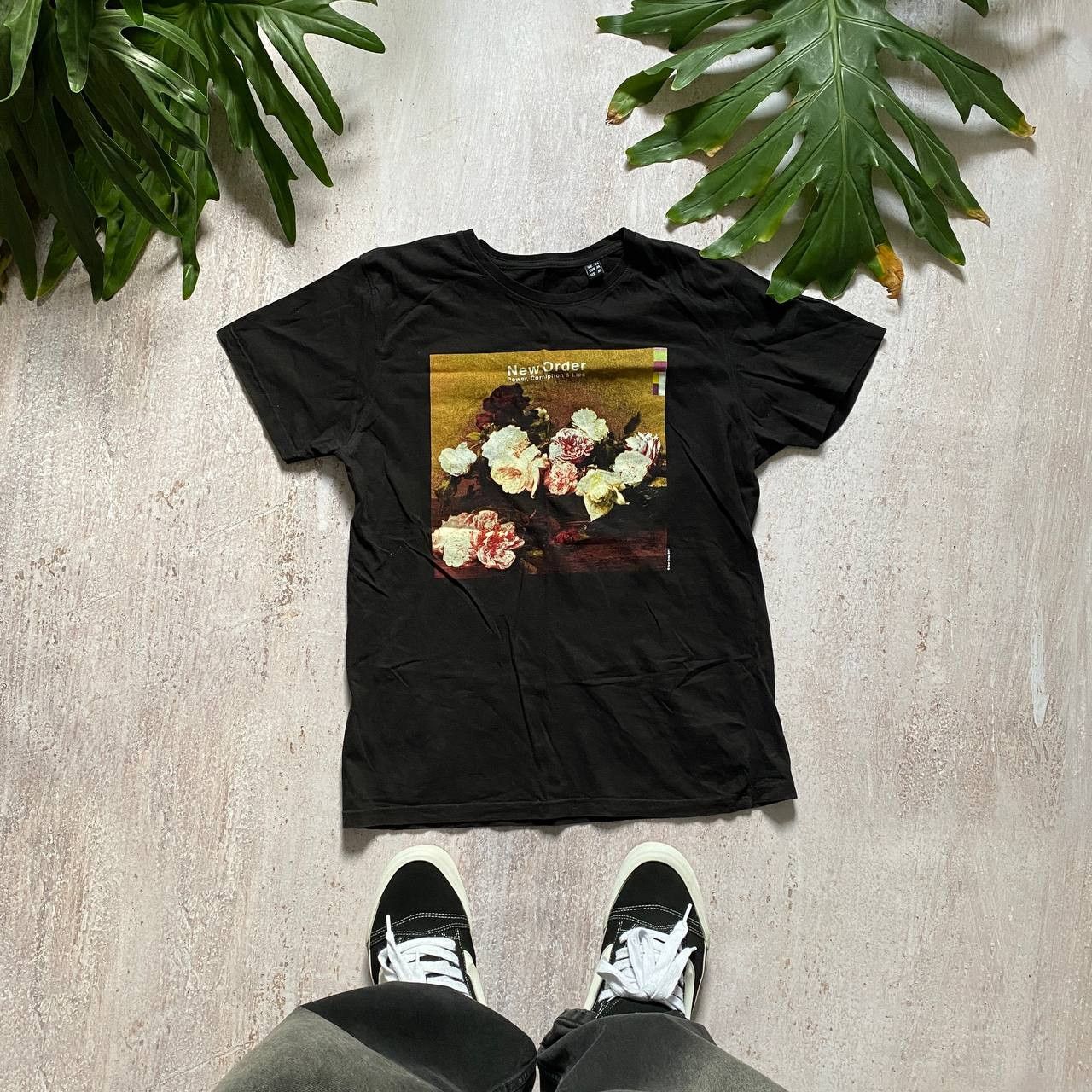 Band Tees VINTAGE Y2K NEW ORDER AMAZING BAND T SHIRT 283 Size US M / EU 48-50 / 2 - 1 Thumbnail