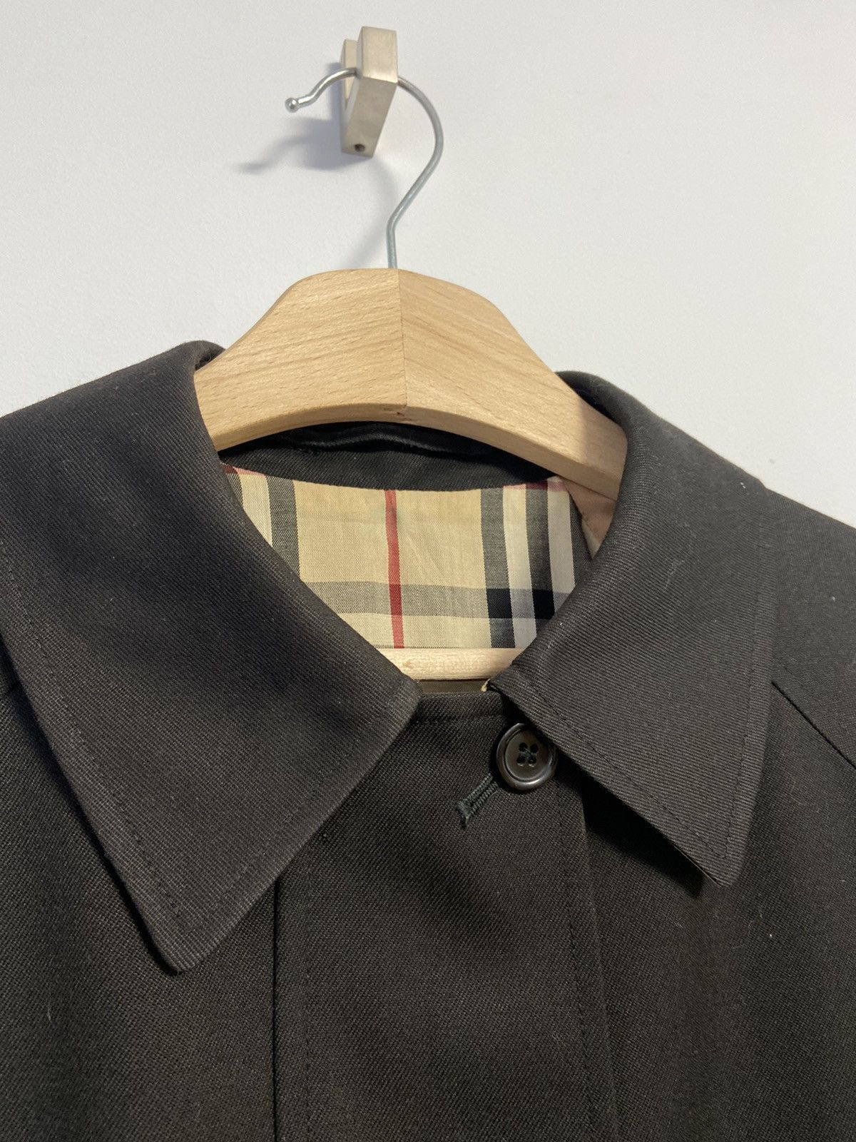 Burberry Burberry Vintage Black Style Coat Jacket Size M / US 6-8 / IT 42-44 - 12 Thumbnail