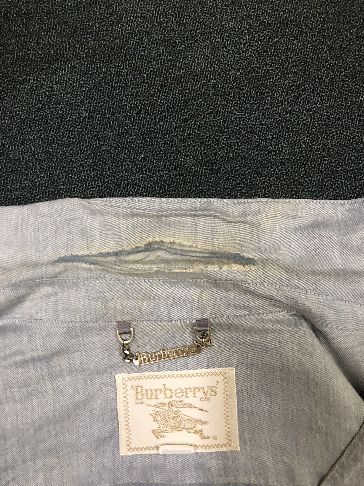 Burberry Vintage Burberrys Faded Embroidery Logo Zipper Ups Jacket Size US L / EU 52-54 / 3 - 14 Thumbnail