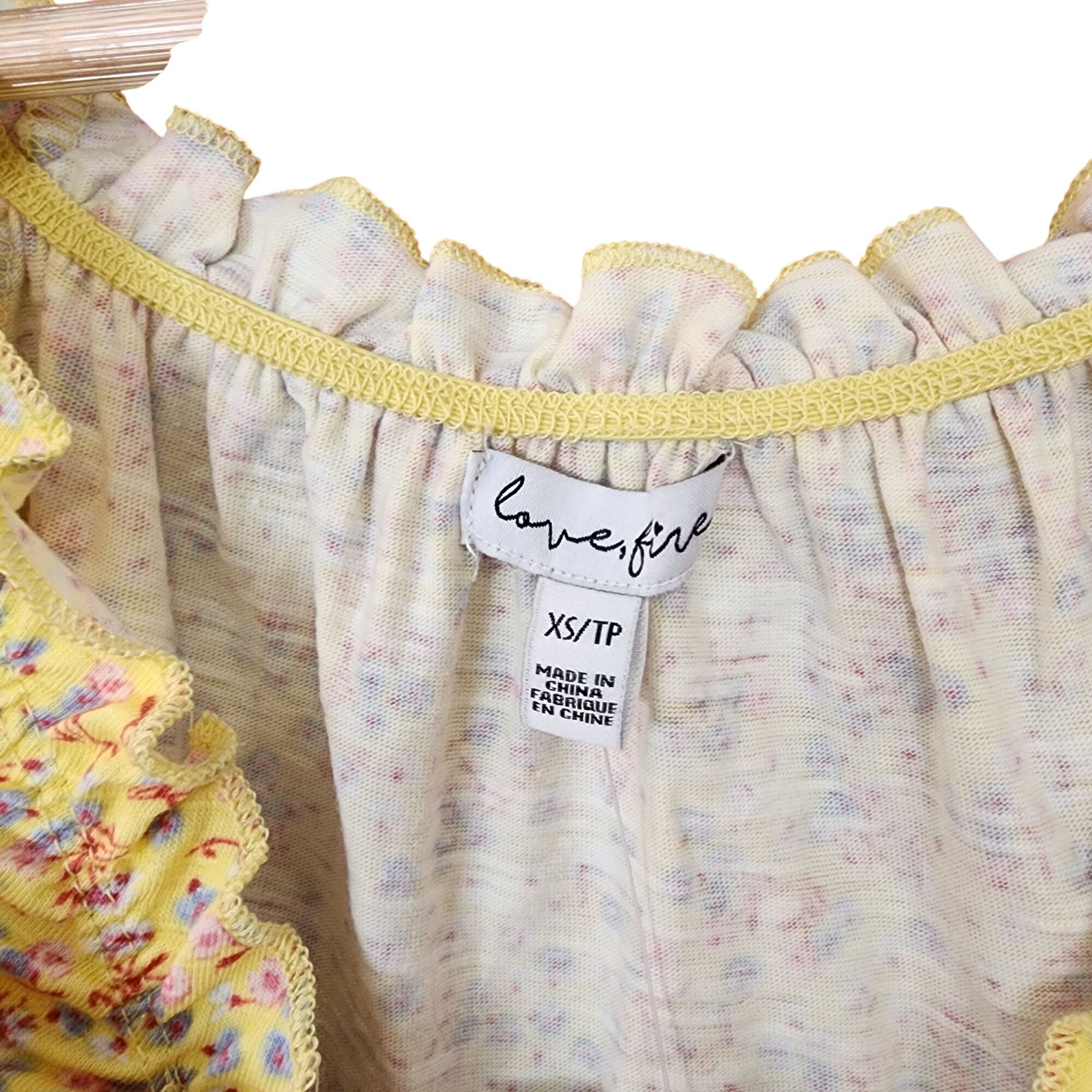 Other Love Fire XS Yellow Floral Ruffle Peasant Top With Puff Slee Size XS / US 0-2 / IT 36-38 - 3 Thumbnail