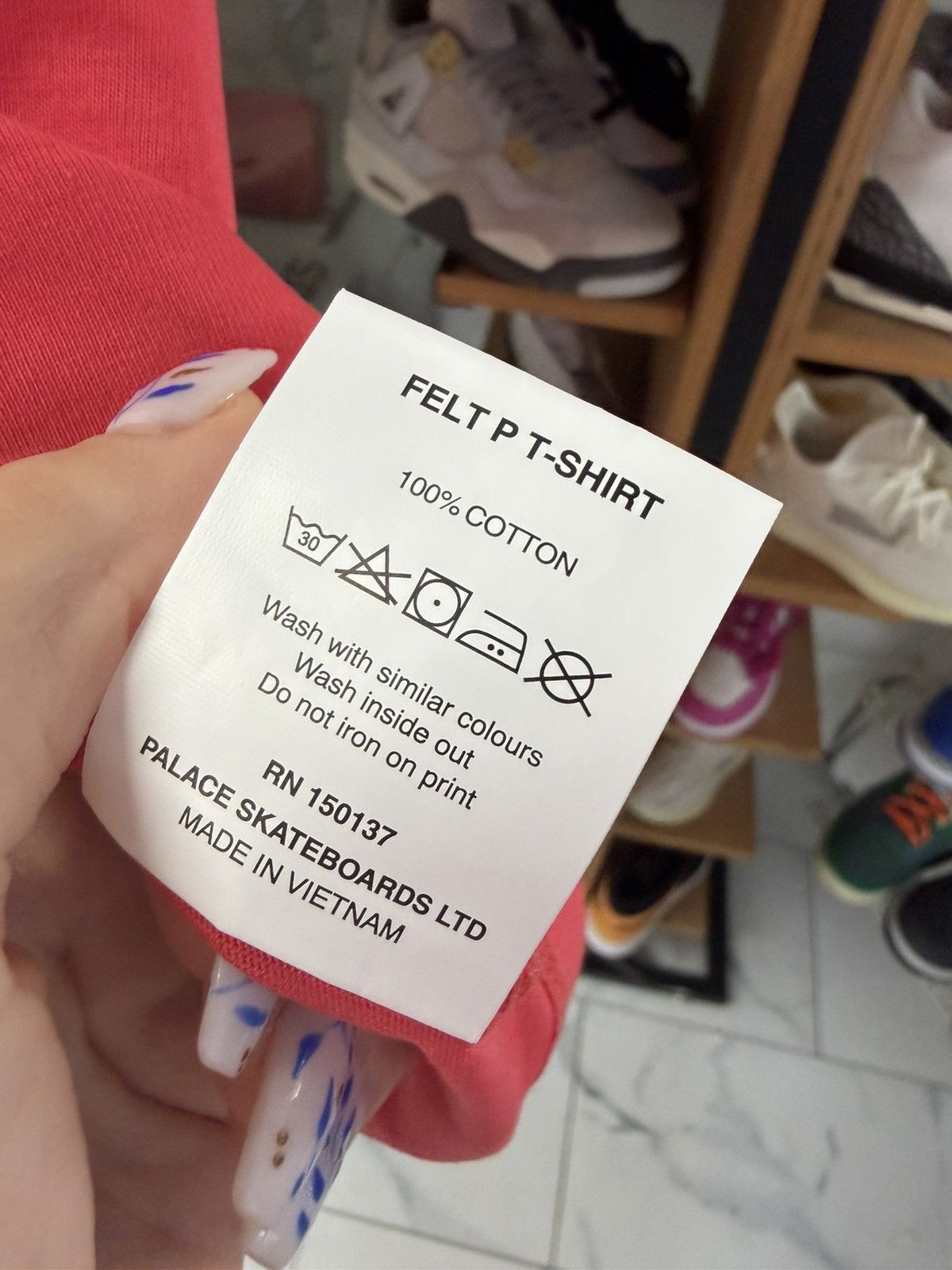 Palace Palace ‘Felt P’ Tee Size US XL / EU 56 / 4 - 5 Thumbnail