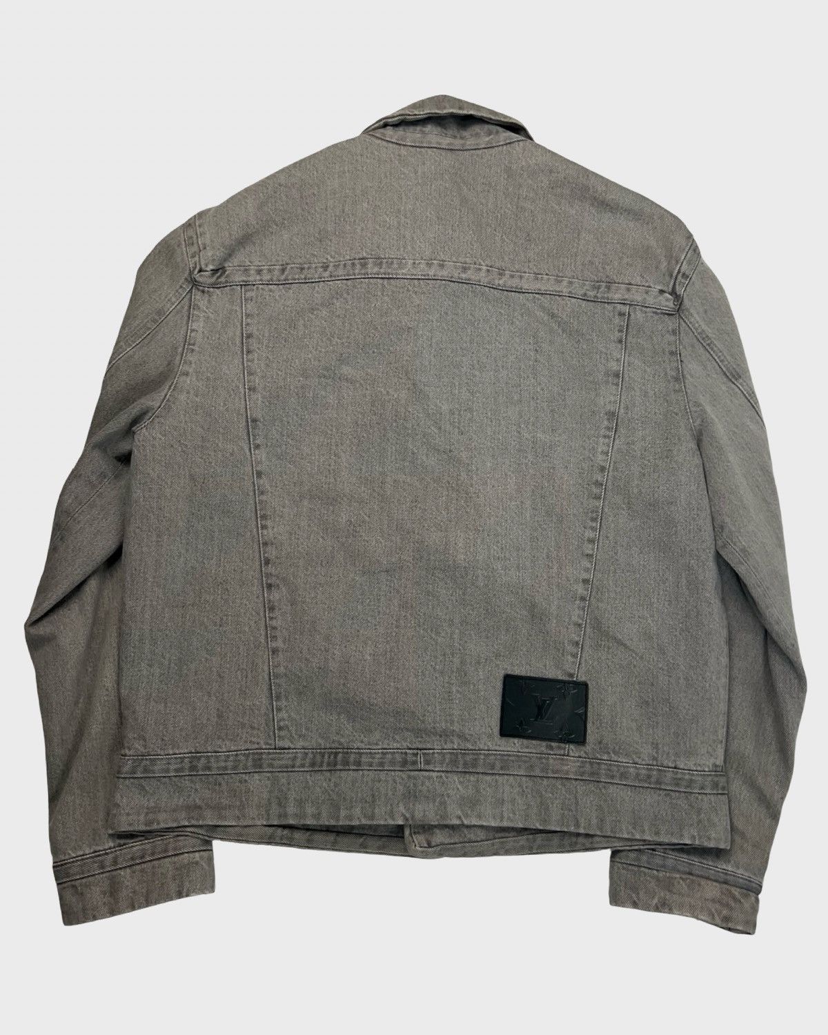 Louis Vuitton LOUIS VUITTON AW19 DENIM JEANS GREY JACKET SZ:50 Size US L / EU 52-54 / 3 - 2 Thumbnail