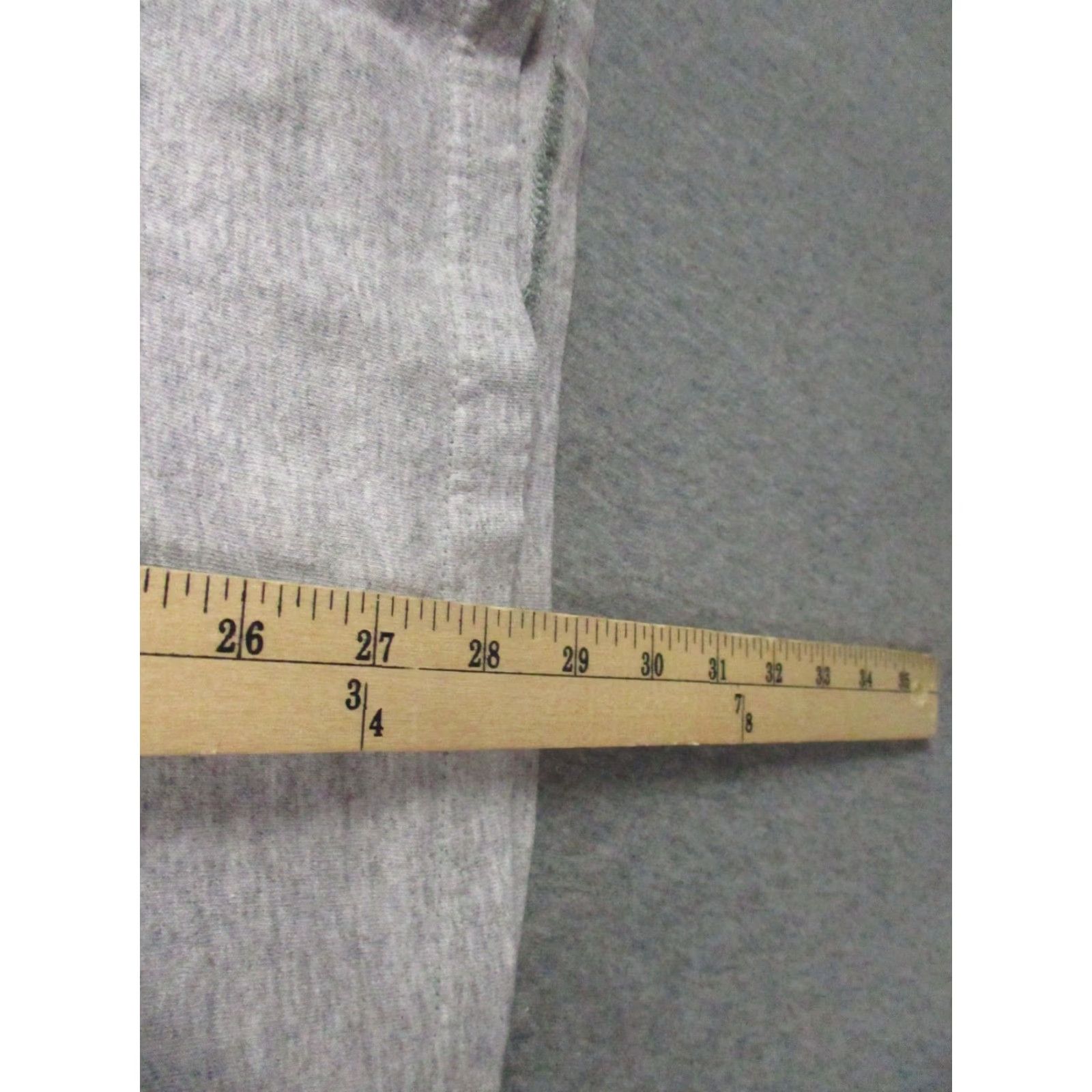 Nike VINTAGE Nike Shirt Mens XL Gray Swoosh Graphic Tee 90s 1996 Nike Swoosh Logo T-Shirt Mens Large Graphic Print Short Sleeve Crew Neck Cotton Polyester Size US L / EU 52-54 / 3 - 7 Thumbnail