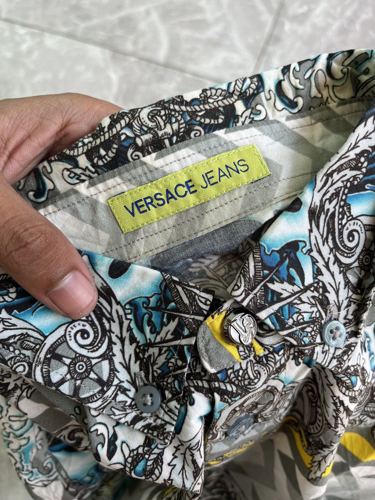 Versace Versace Jeans Full Print Button Shirt Size US M / EU 48-50 / 2 - 6 Thumbnail