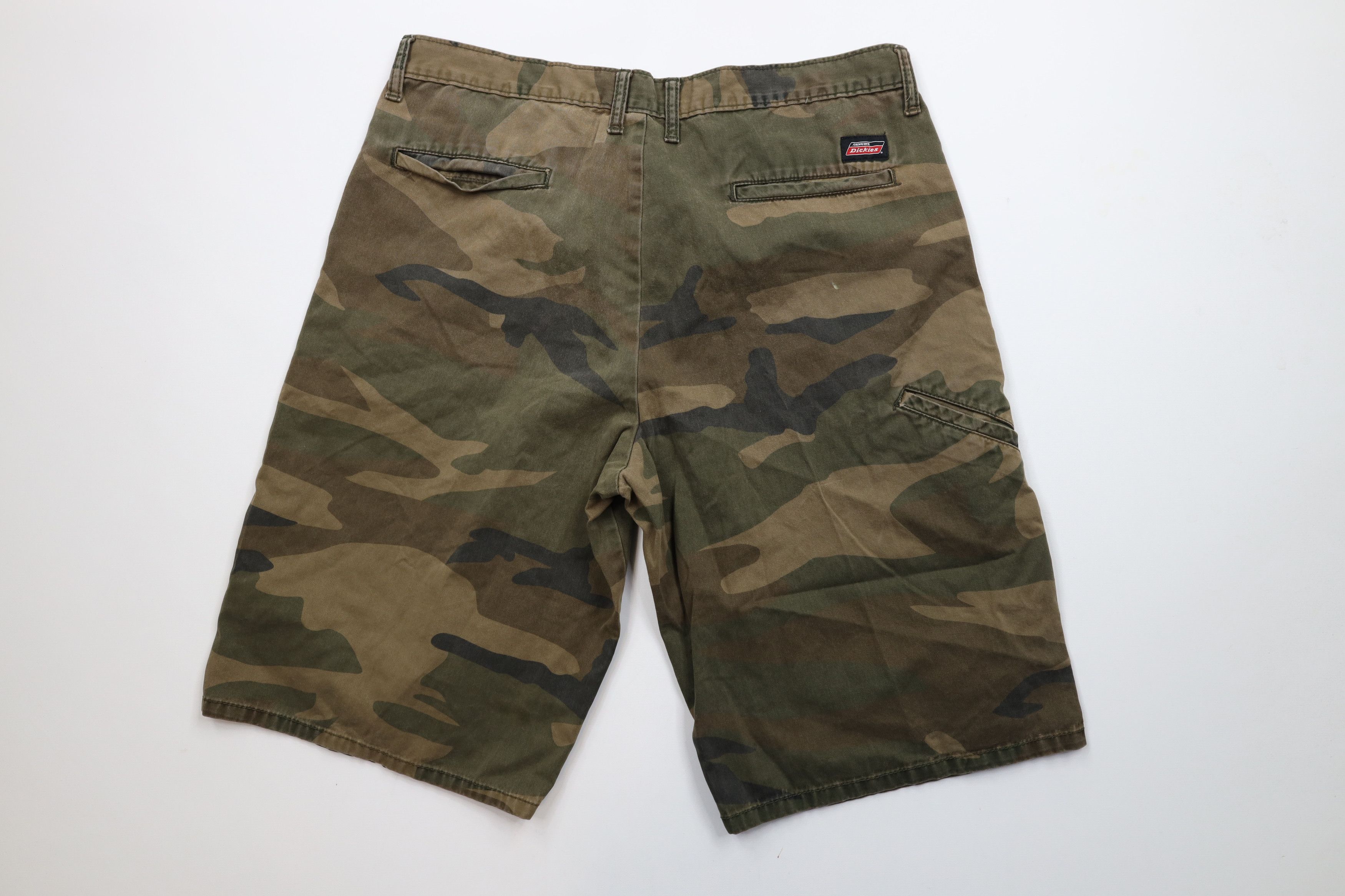 Dickies × Vintage Vintage Dickies Spell Out Camouflage Chino Shorts Cotton Size US 36 / EU 52 - 8 Thumbnail