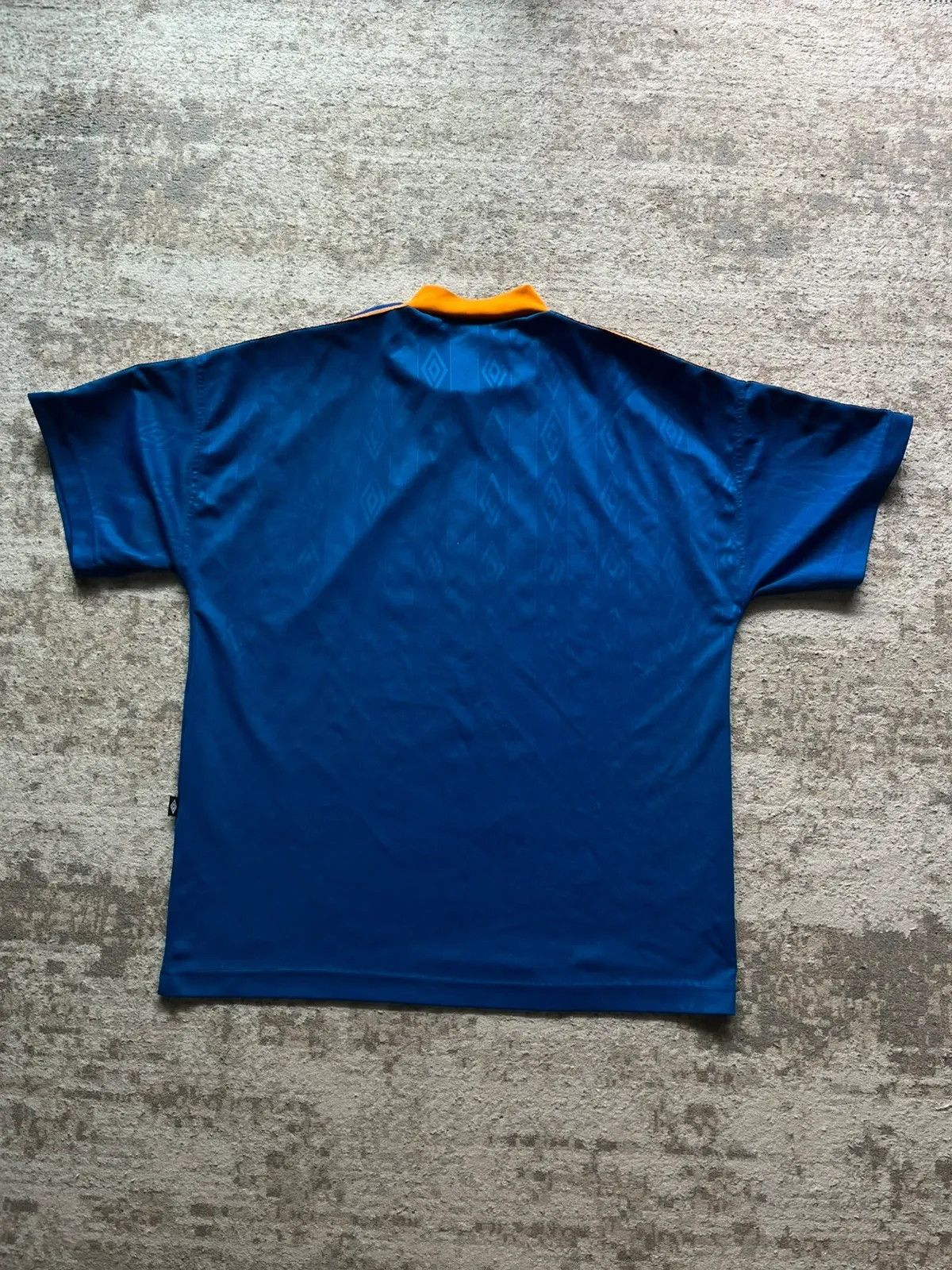 Umbro OG Umbro T-Shirt Big Logo 90s Vintage Sz XL Football Soccer Size US XL / EU 56 / 4 - 12 Thumbnail