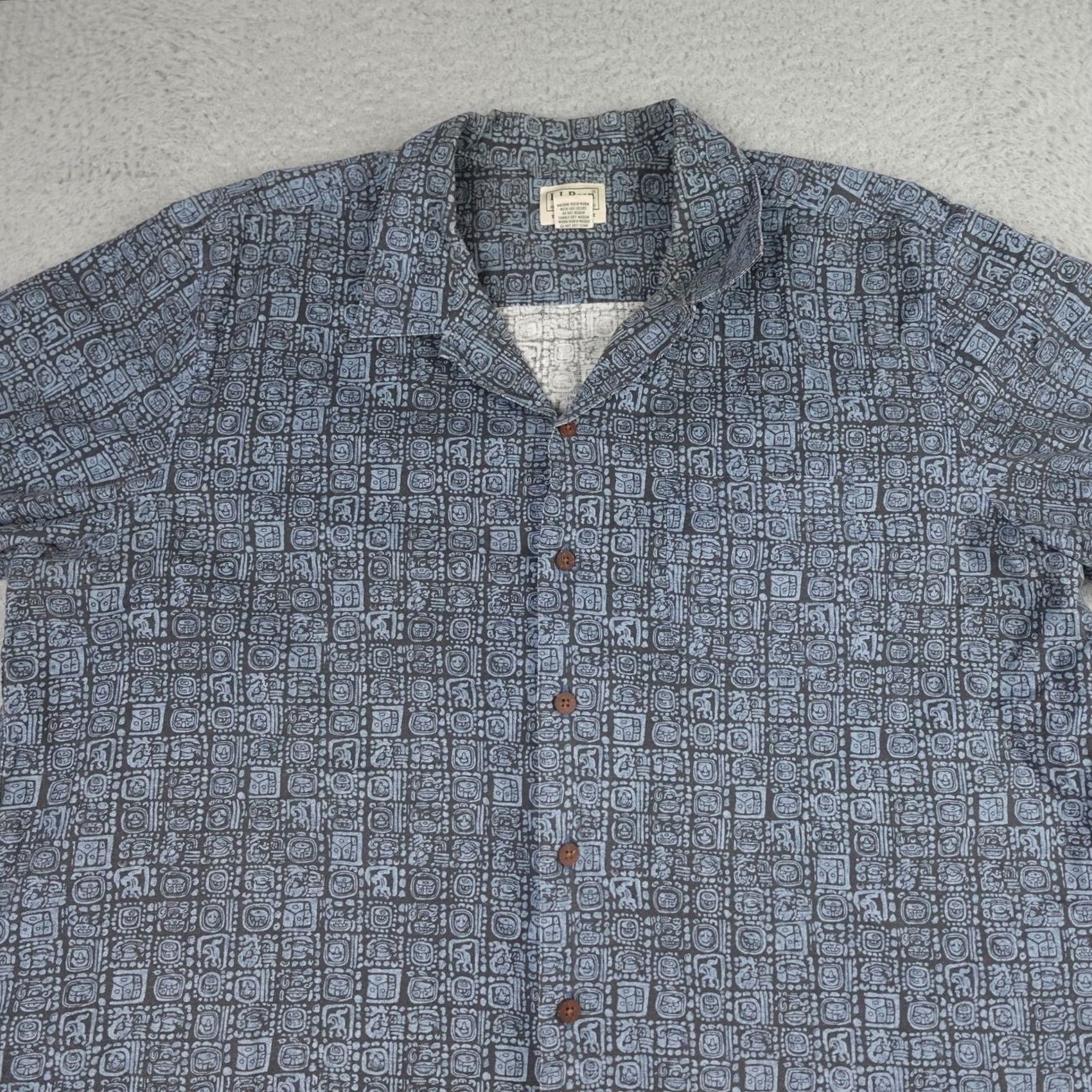 Vintage L.L.Bean Shirt Mens XL Blue Geometric Short Sleeve Button Up Camp Outdoor Size US XL / EU 56 / 4 - 3 Thumbnail