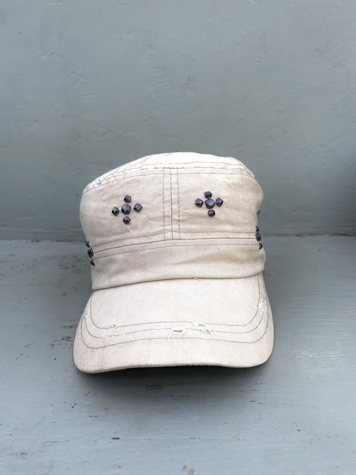 Le Grande Bleu (L.G.B.) 2000s Michel klein button studded patrol hat Size ONE SIZE - 3 Thumbnail