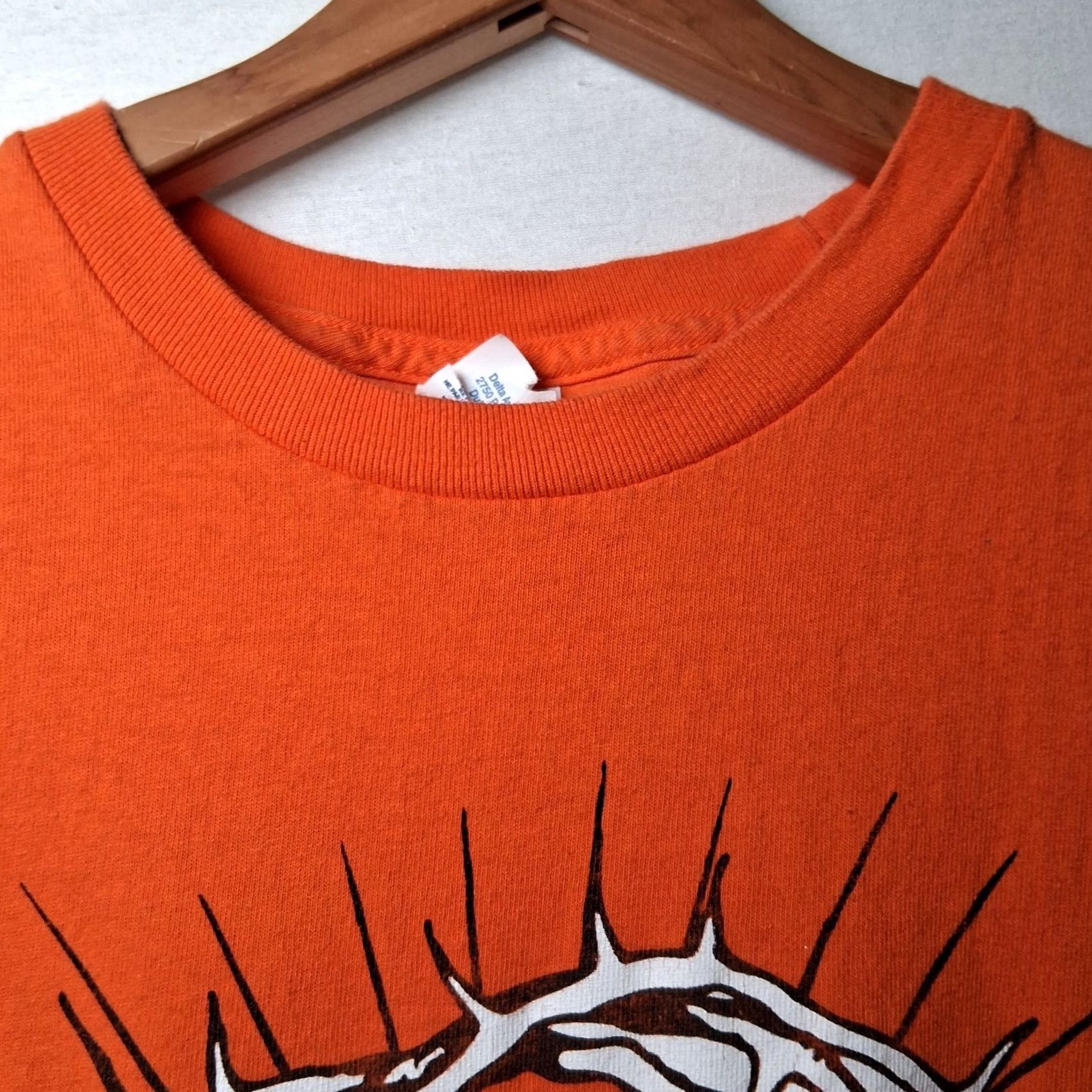 Vintage Worthy Is The Lamb Cutoff Muscle T Shirt M Christian Jesus Religious Crown READ Shirt Men Cotton Delta Pro Weight Orange Crew Neck Sleeveless Graphic Size US M / EU 48-50 / 2 - 4 Thumbnail