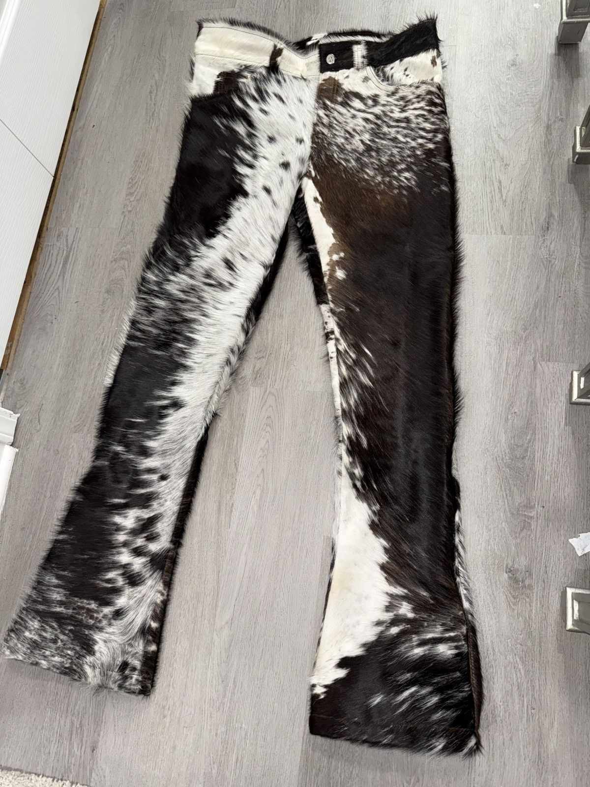 NYRVA Flared Cowhide Pants Size US 32 / EU 48 - 2 Thumbnail