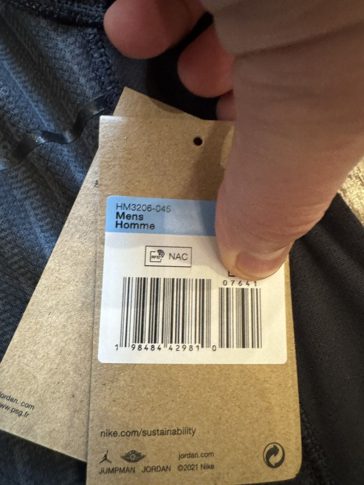 Nike PARIS SAINT-GERMAIN PSG 2025/26 NIKE SHIRT HM3206-045 SIZE M Size US M / EU 48-50 / 2 - 11 Thumbnail