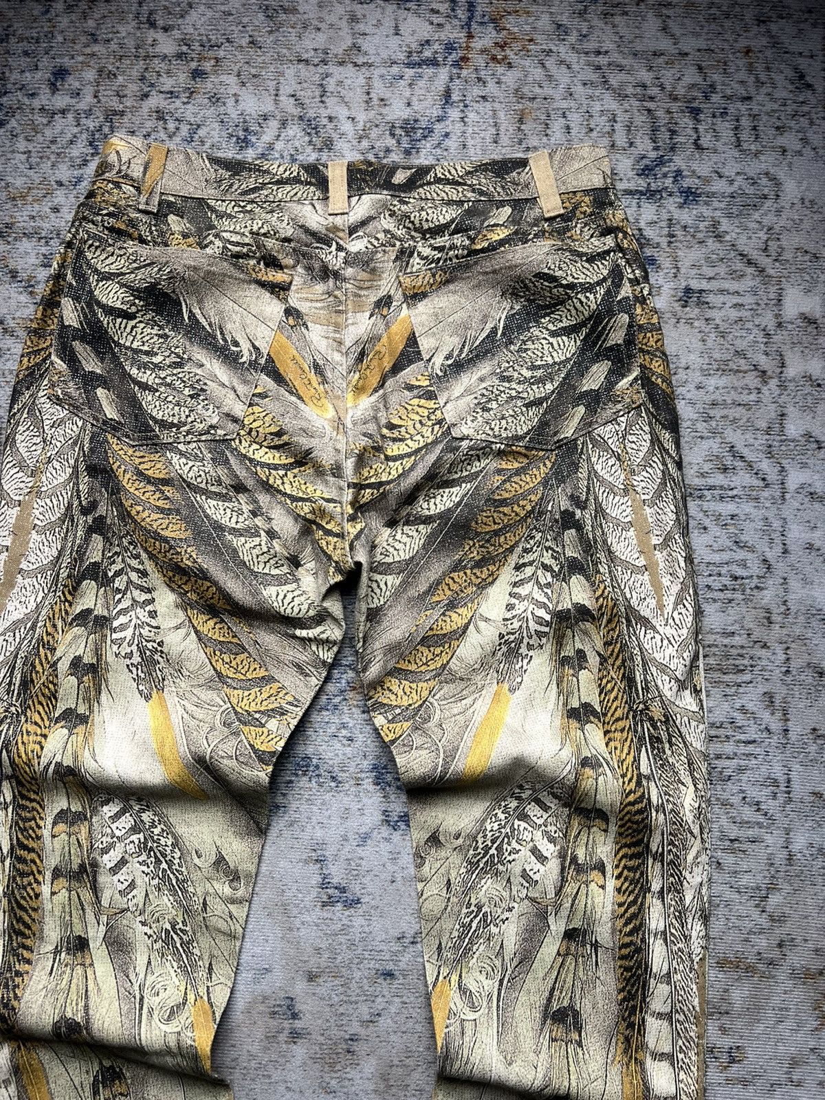 Roberto Cavalli 2000s Roberto Cavalli Feather Print Glitter Pants Size US 30 / EU 46 - 3 Thumbnail