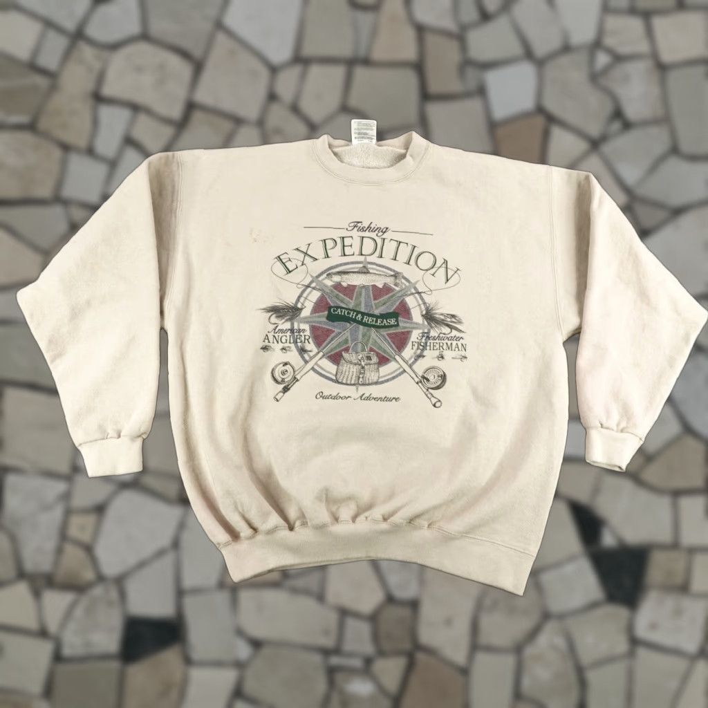 Tultex Vintage Fishing Sweatshirt Mens Large Beige 90s Fisherman Angler Crew Size US L / EU 52-54 / 3 - 1 Thumbnail