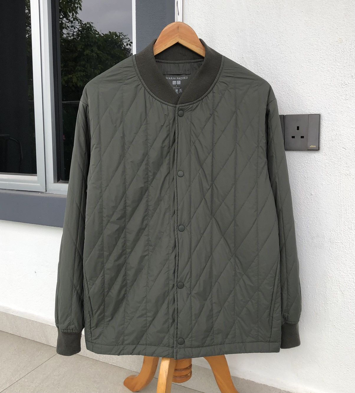 Uniqlo UNIQLO HEATTECH WARM PADDED JACKET Size US M / EU 48-50 / 2 - 5 Thumbnail