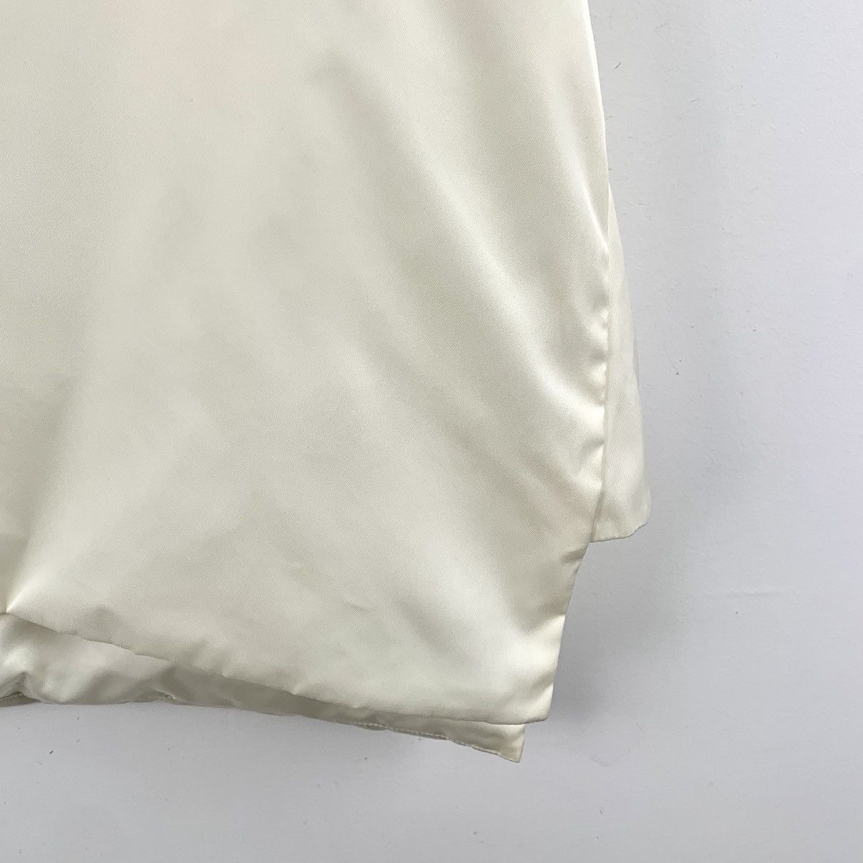 Prada Prada White Triangle Logo Crew Neck Sleeveless Dress K26WX Size M / US 6-8 / IT 42-44 - 4 Thumbnail