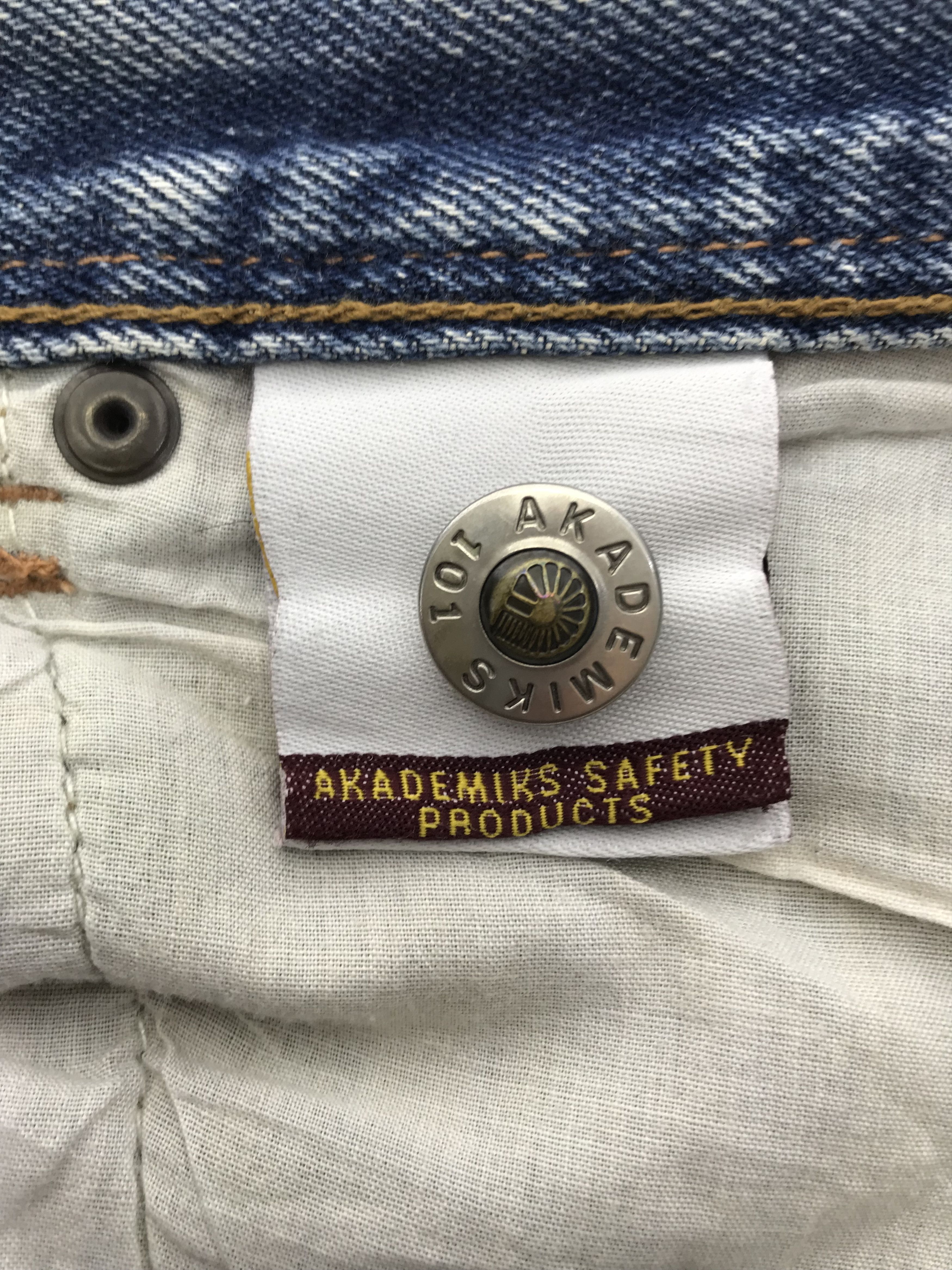 Akademiks Vintage Akademiks Hybrid Baggy Jeans Size US 31 - 12 Thumbnail
