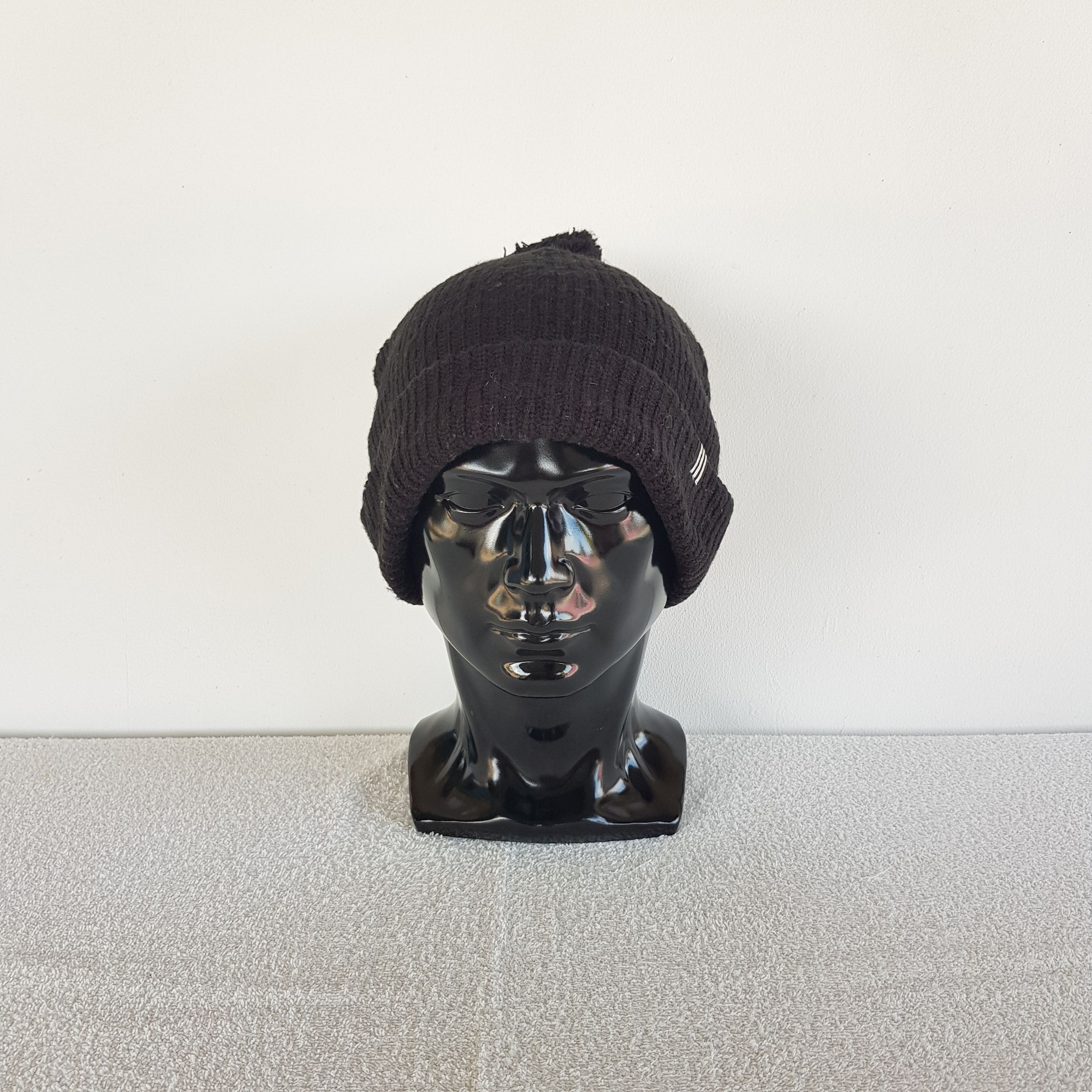 Adidas Vintage Adidas Beanie Snow Caps Hats Size ONE SIZE - 2 Thumbnail