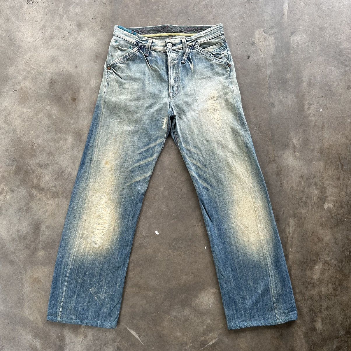 Japanese Brand Vintage Japanese Raw Distressed Faded Denim Jean Size 32 Size US 31 - 1 Thumbnail