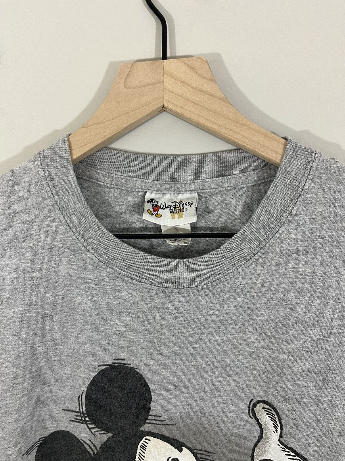 Disney Disney Retro Mickey Mouse Faded Tee Size US L / EU 52-54 / 3 - 3 Thumbnail