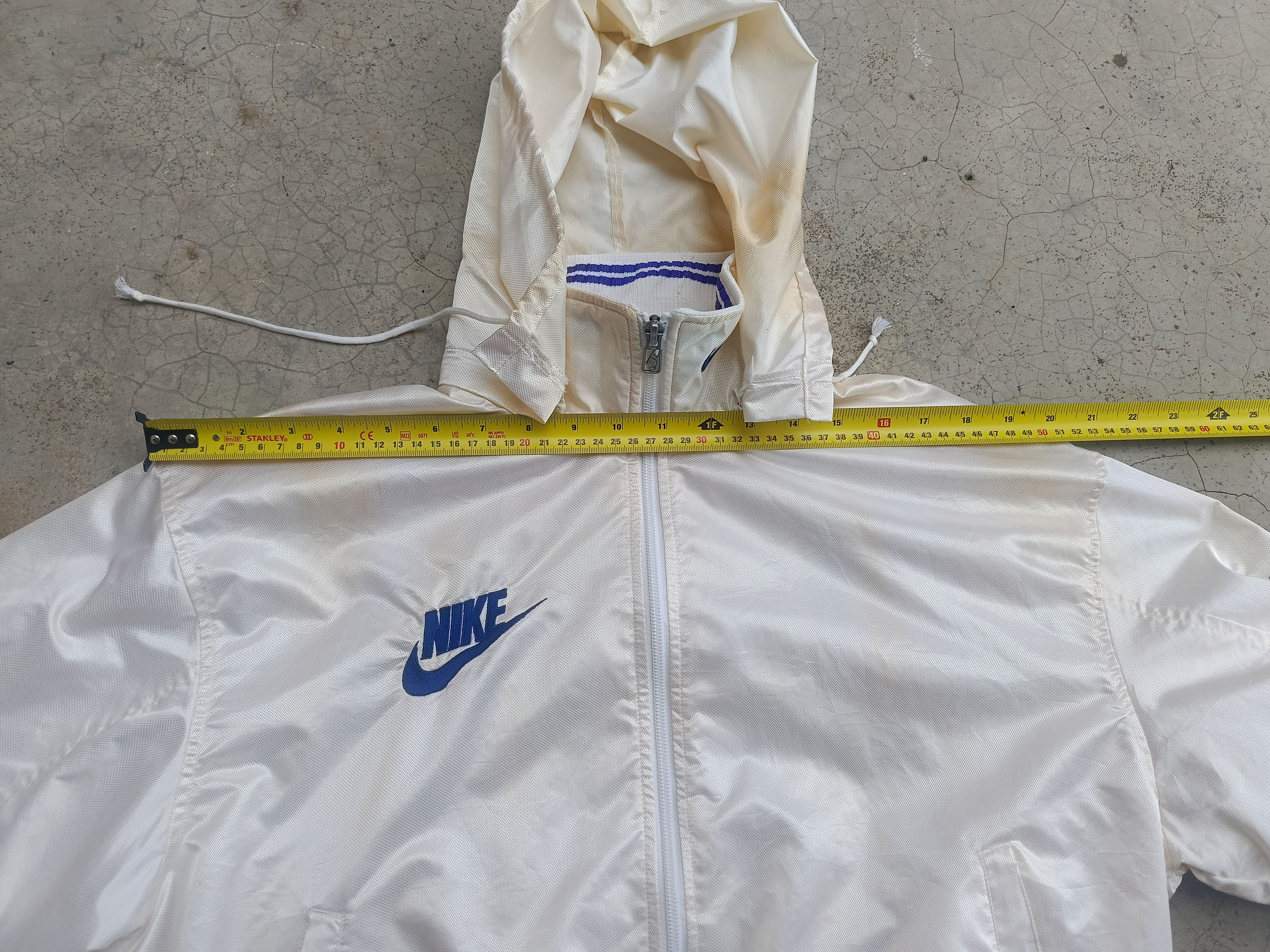 Nike VINTAGE 90s NIKE SWOOSH TRACK JACKET WINDBREAKER Size US M / EU 48-50 / 2 - 14 Thumbnail