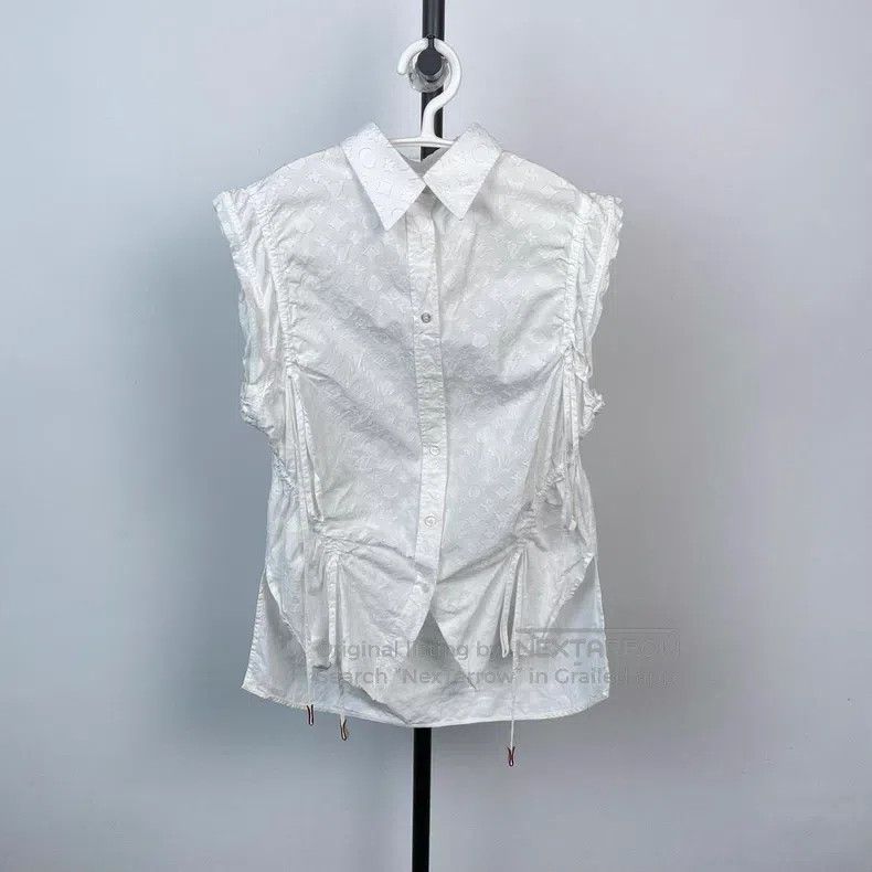 Louis Vuitton Louis Vuitton Embossed print sleeveless shirt Size XXS / US 00 / IT 34 - 1 Thumbnail