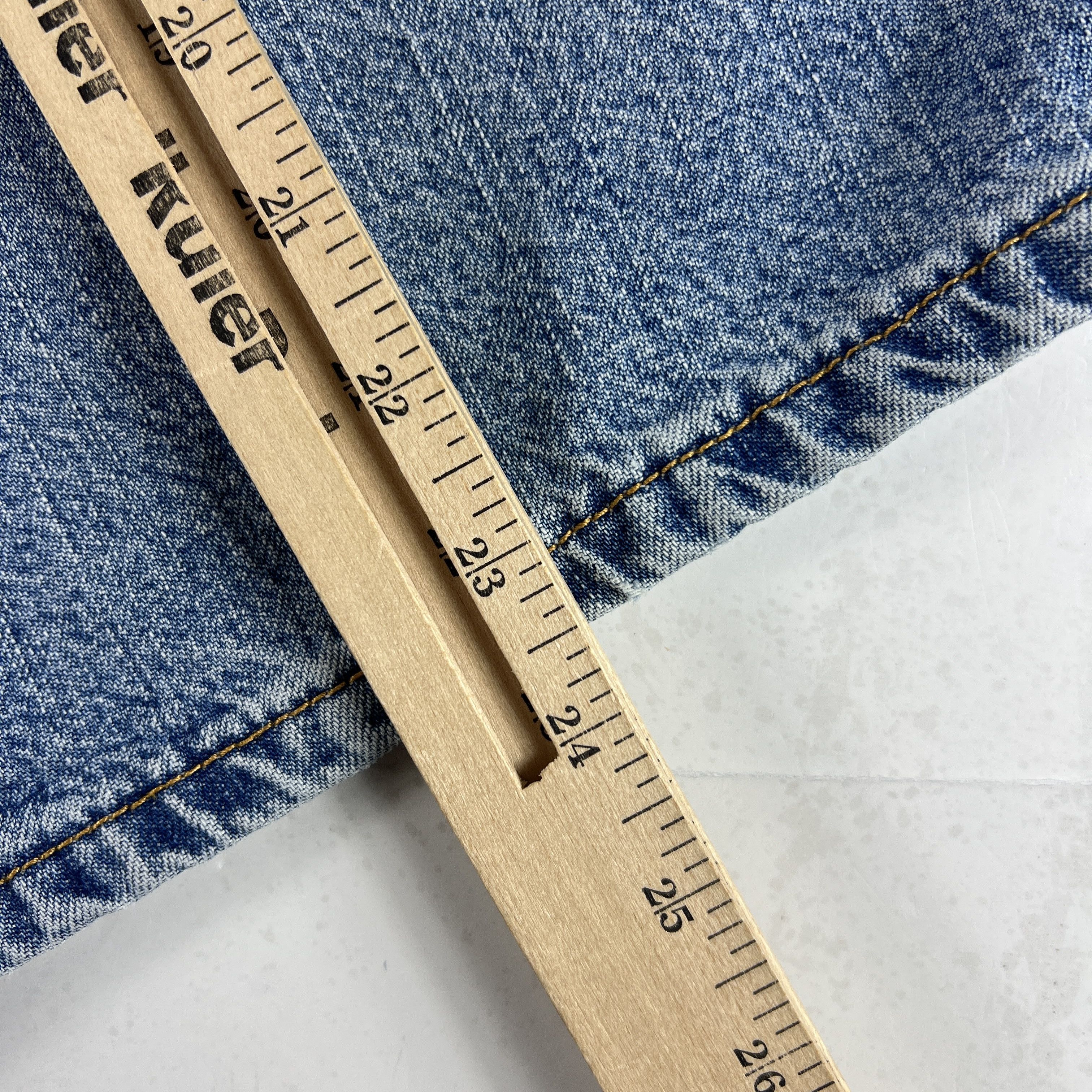 Levi's × Vintage Y2K Levi's Jean Shorts 569 Loose Faded Bermuda Denim Jorts Size US 36 / EU 52 - 12 Thumbnail