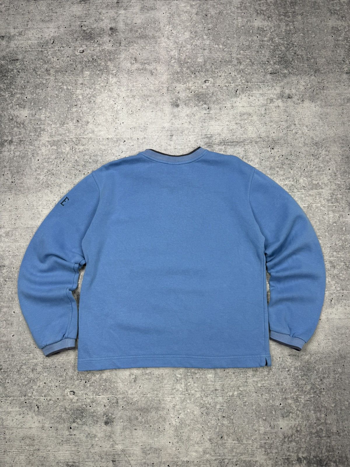 Nike × Vintage Vintage Nike Y2K Style 90's Big Central Logo Blue Sweatshirt Size M / US 6-8 / IT 42-44 - 14 Thumbnail