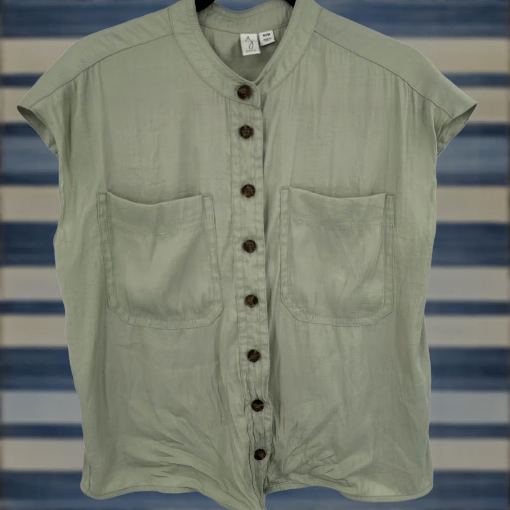 Joie Joie Shirt Womens Medium Button Front Short Sleeve Pockets Relaxed Fit Casual Sage Green Size M / US 6-8 / IT 42-44 - 1 Thumbnail