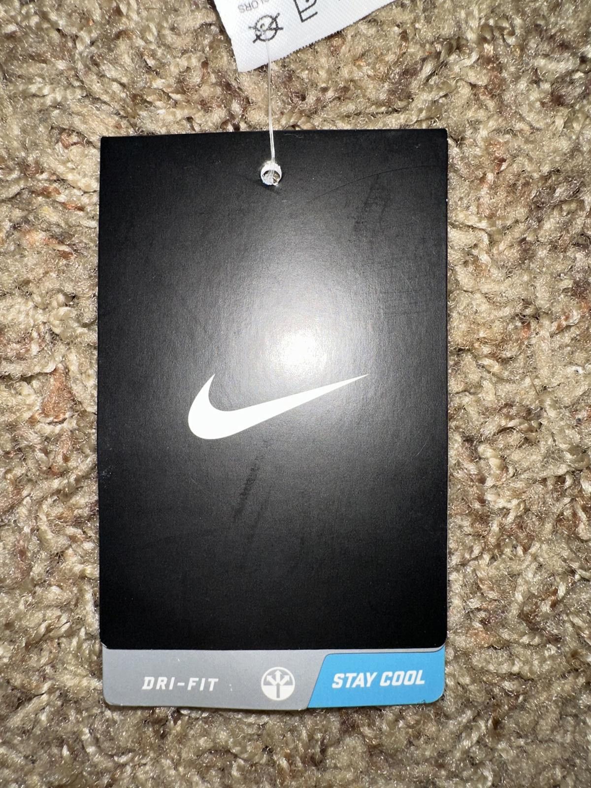 Nike Nike Women’s Femme Perfect Match Tennis Shorts Size 28" / US 6 / IT 42 - 12 Thumbnail