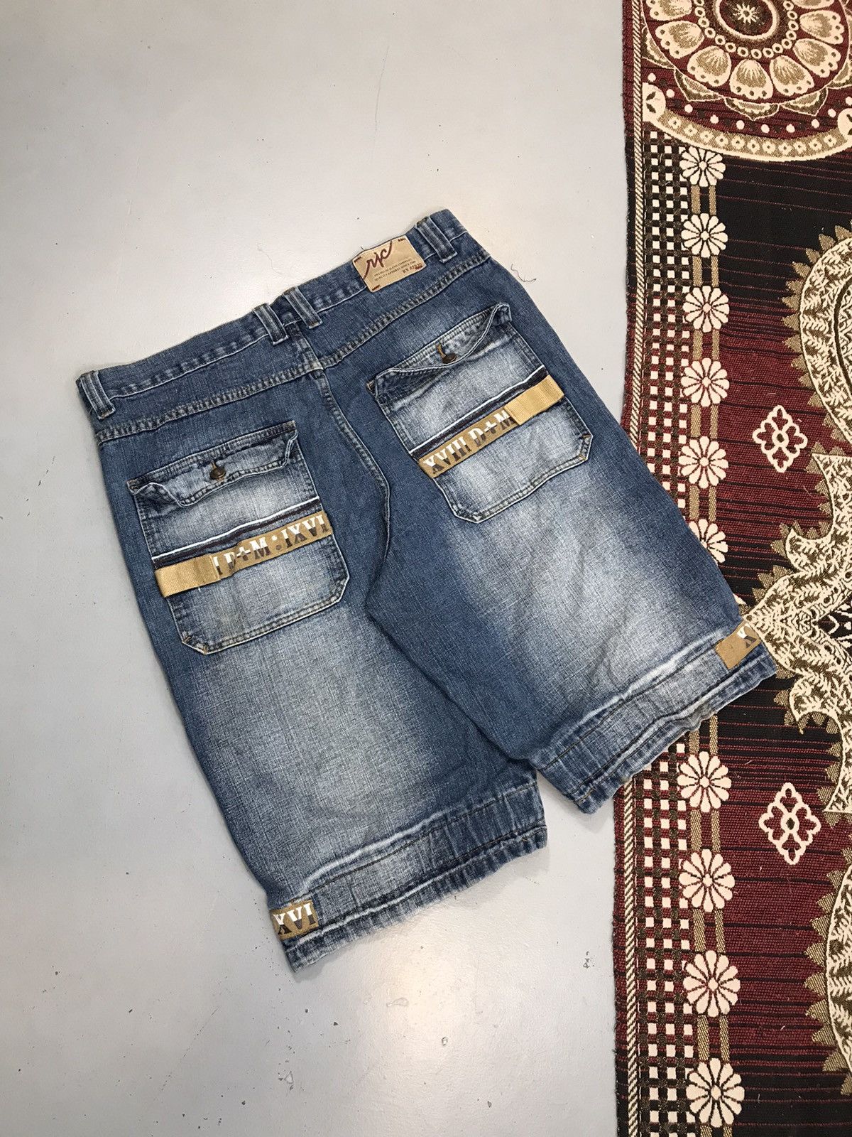 Marithe + Francois Girbaud Vintage mfg inspired denim jorts Size US 38 / EU 54 - 5 Thumbnail