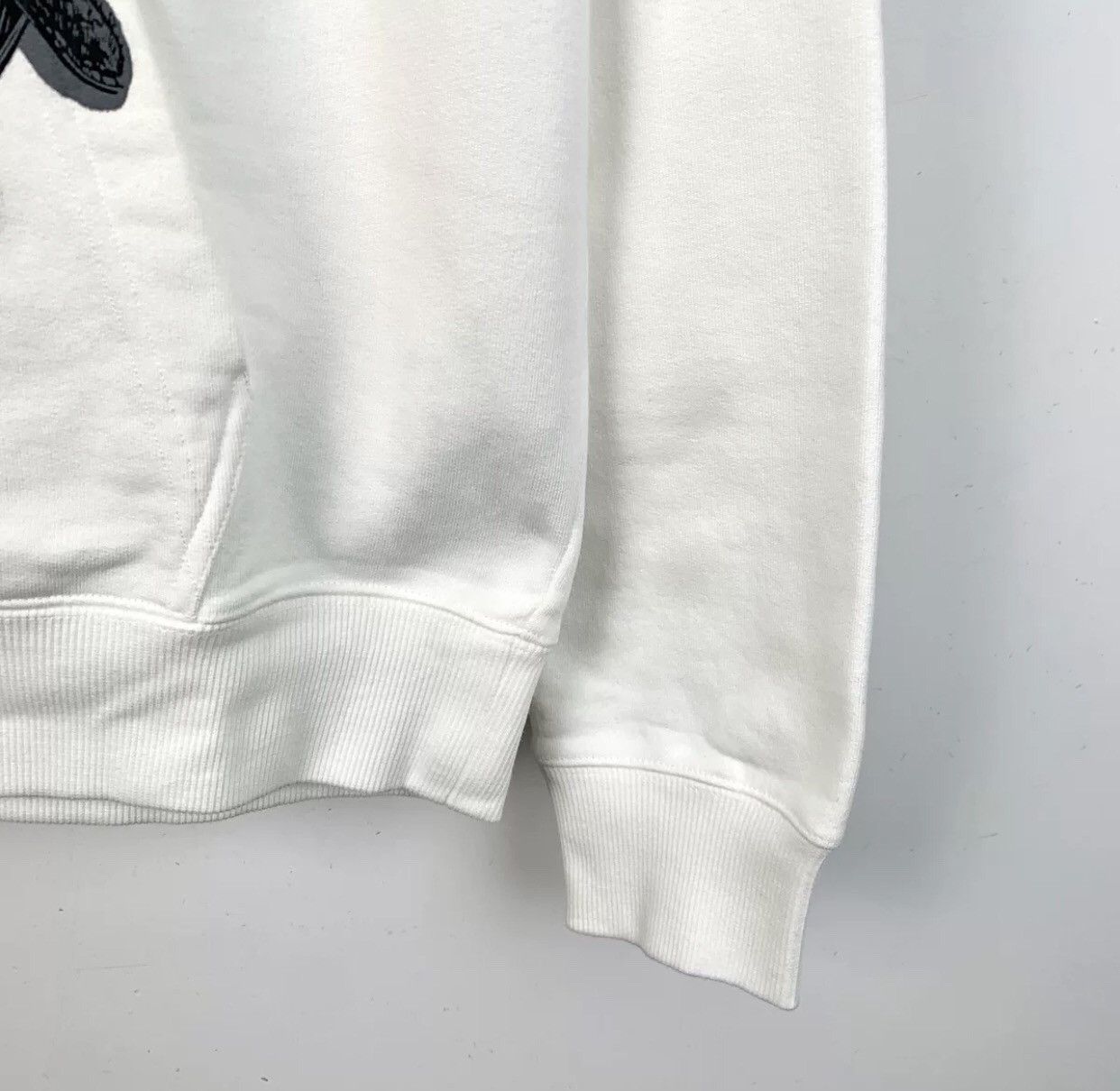 Dior Dior white saddle bag logo letter drawstring sweatshirt Size US XS / EU 42 / 0 - 5 Thumbnail