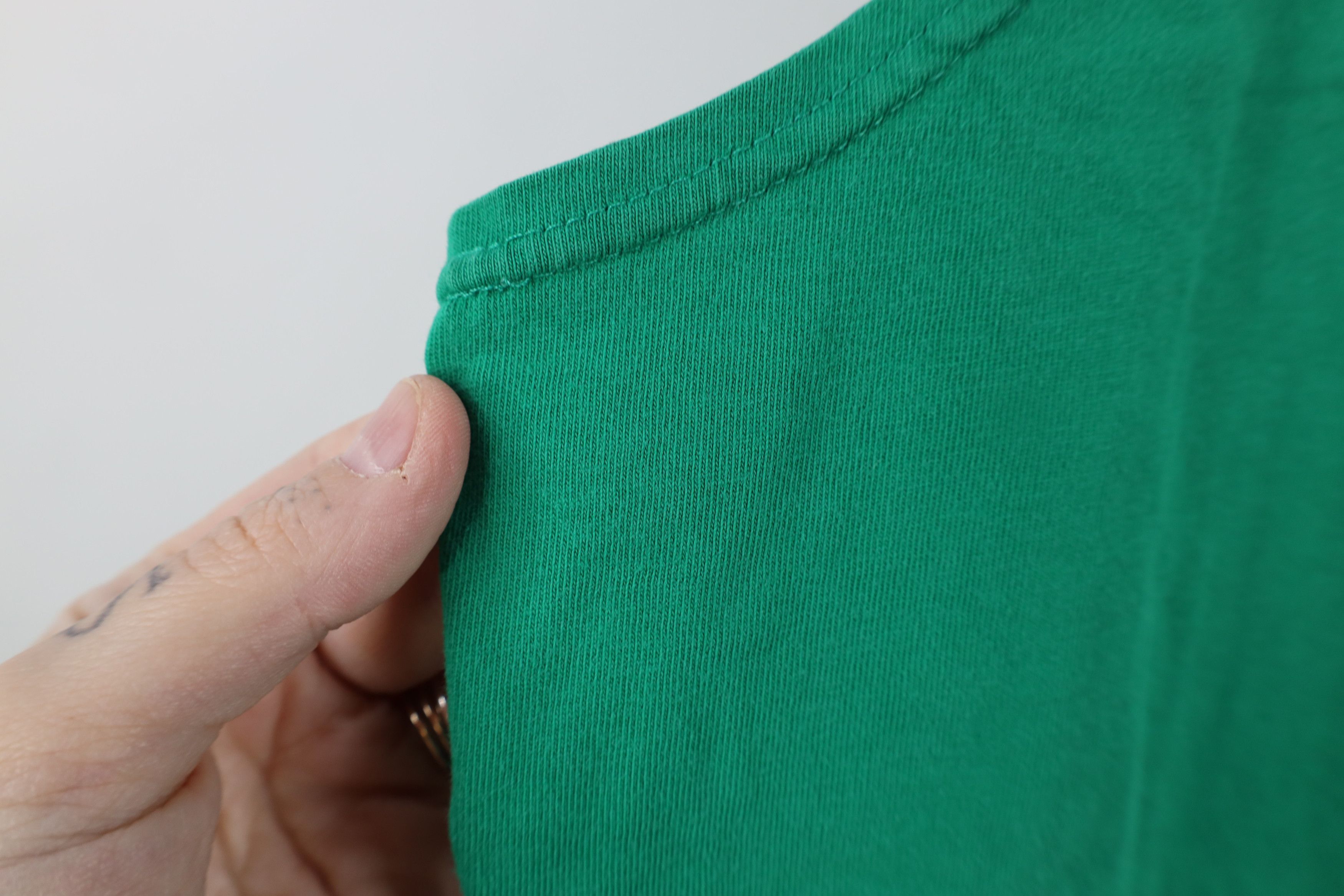 Vintage Vintage 90s Streetwear Blank Tank Top T-Shirt Kelly Green Size US M / EU 48-50 / 2 - 7 Thumbnail