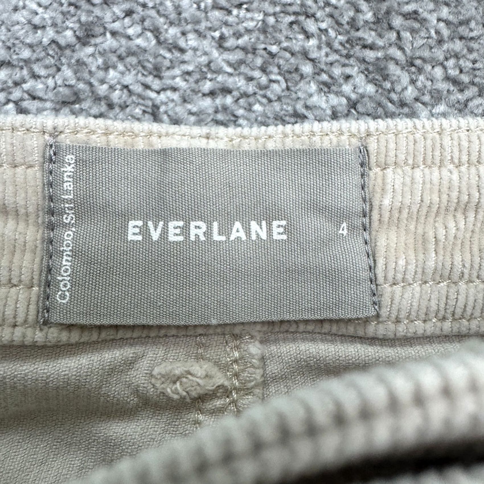Everlane Everlane High Rise Wide Leg Corduroy Pants Womens 4 Beige Cotton Stretch Casual Chino Front Flat 28in Inseam Label: Everlane Mens? Size 27" / US 4 / IT 40 - 6 Thumbnail