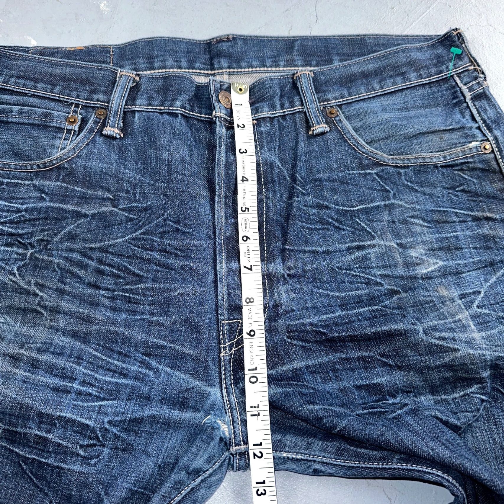 Levi's VINTAGE Levi's 501 Jeans Straight 90s Men 36x32 Blue Denim Cotton Button 32 Inseam VTG Wash Whiskers 501 Series Classic Mid Rise 36x32 Mens Size US 36 / EU 52 - 7 Thumbnail