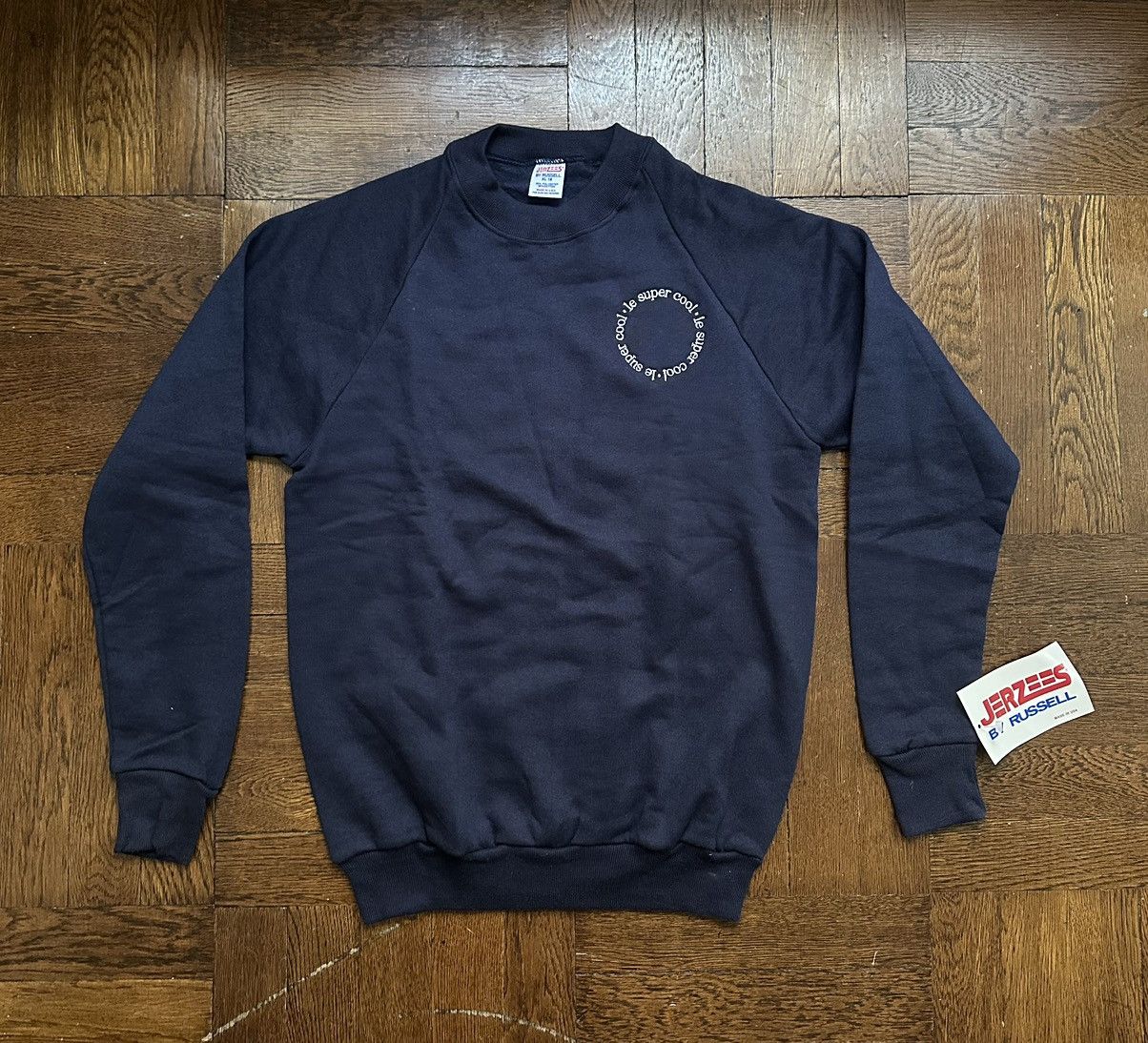 Russell Athletic Vintage Jerzees Raglan Sweatshirt Le Super Cool Embroidery Size M / US 6-8 / IT 42-44 - 2 Thumbnail