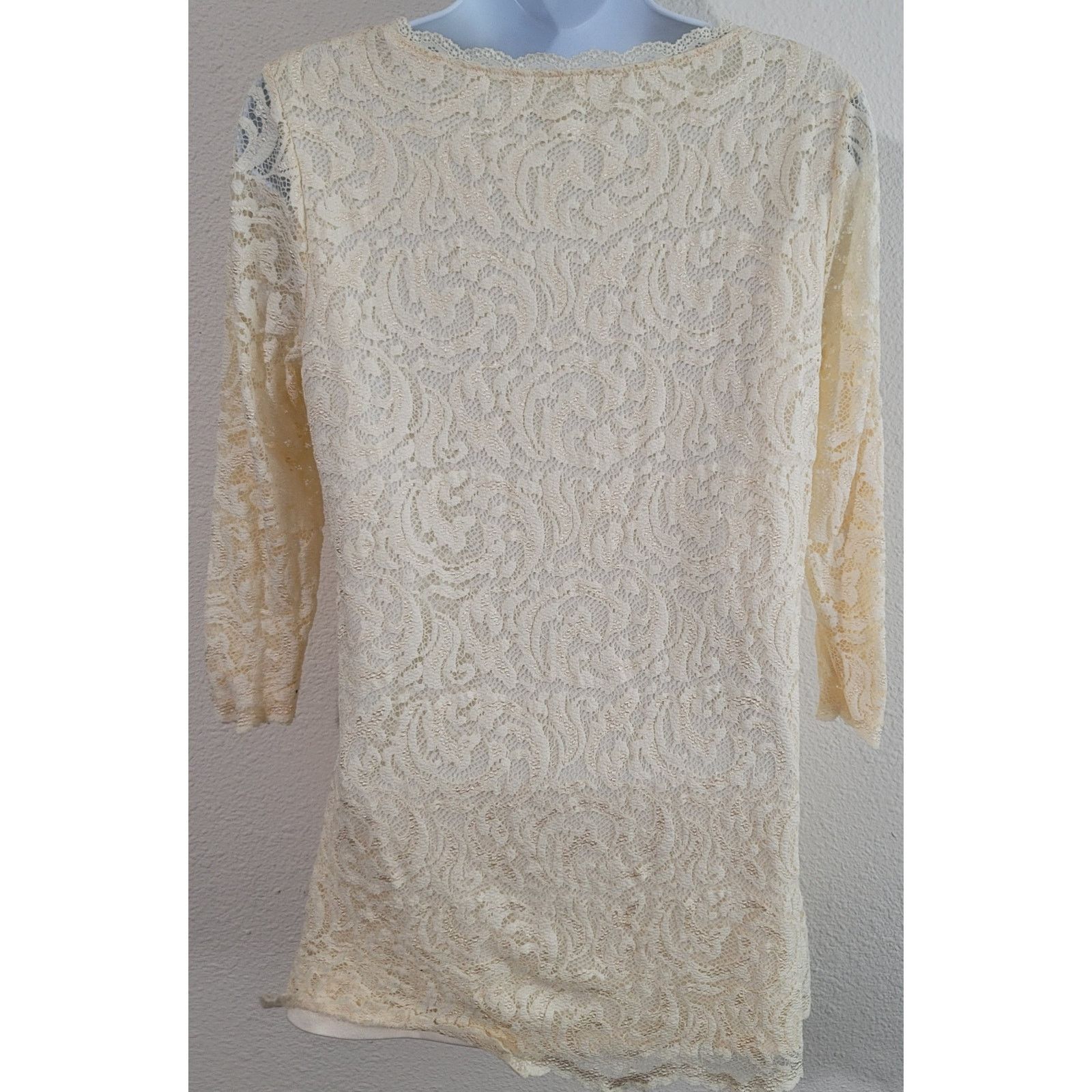 Isaac Mizrahi Isaac Mizrahi Live Cream Lace Overlay Tunic Top XXS Size XXS / US 00 / IT 34 - 5 Thumbnail