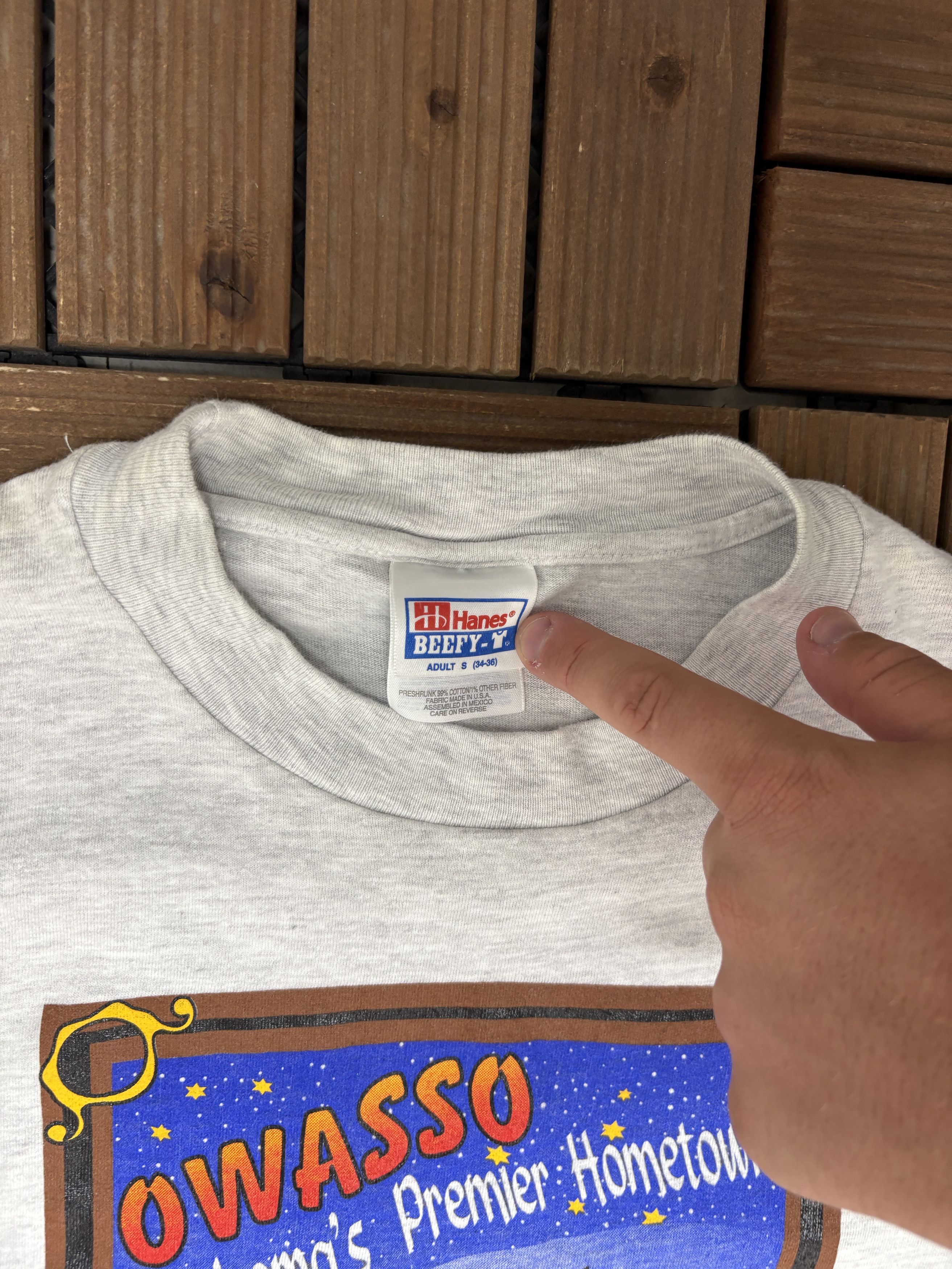 Vintage Owasso, Oklahoma Trail Days '97 Vintage Grey Tee Size US S / EU 44-46 / 1 - 5 Thumbnail