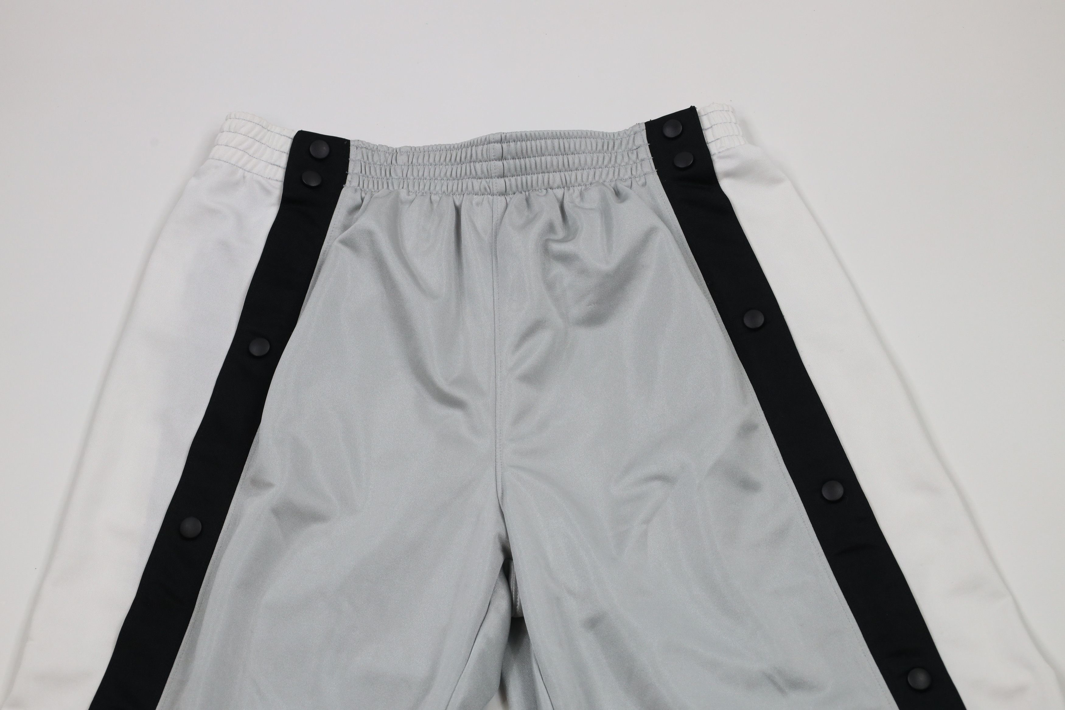 Nike × Vintage Vintage 90s Nike Basketball Swoosh Wide Leg Tearaway Pants Size US 38 / EU 54 - 2 Thumbnail
