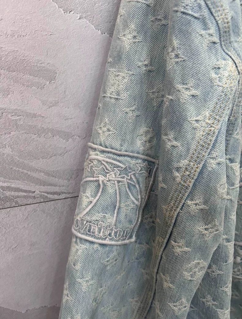 Louis Vuitton Louis Vuitton Nba co-branded blue presbyopic full print de Size US M / EU 48-50 / 2 - 6 Thumbnail