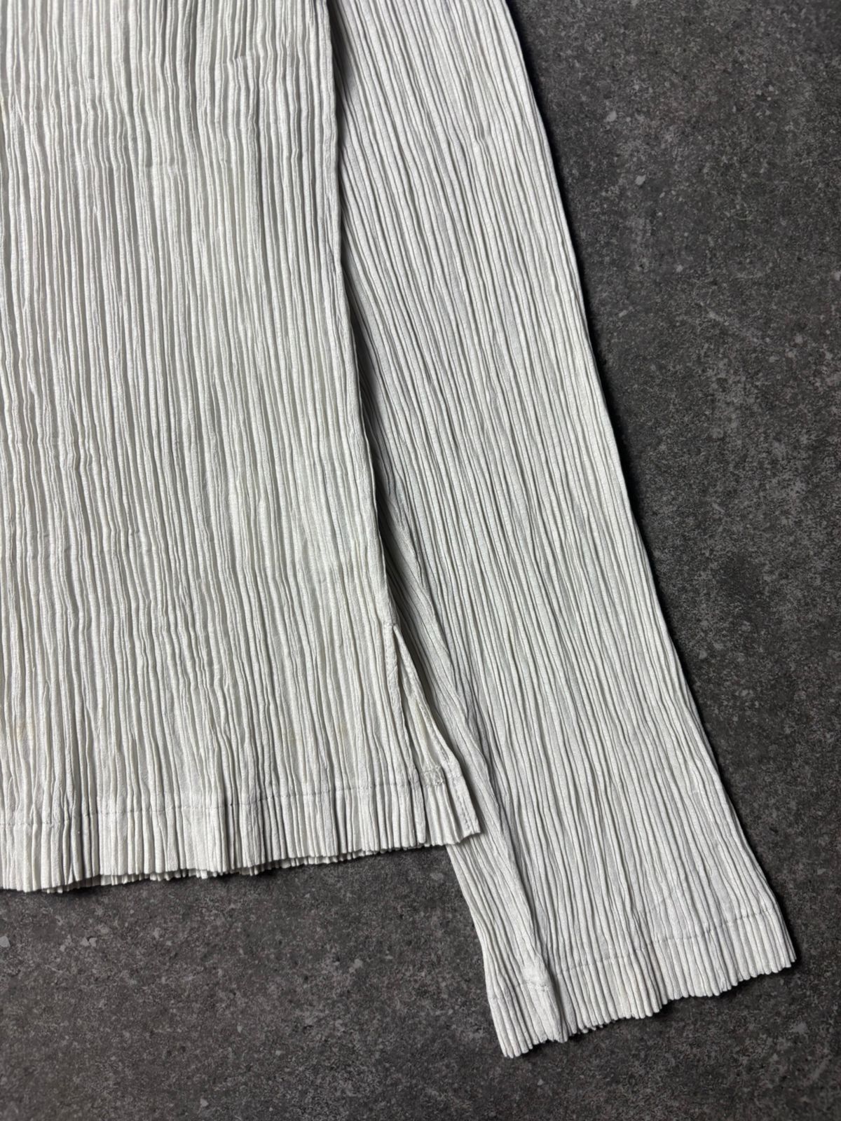 Issey Miyake SS2007 Issey Miyake Fete Pleated Top Size ONE SIZE - 8 Thumbnail