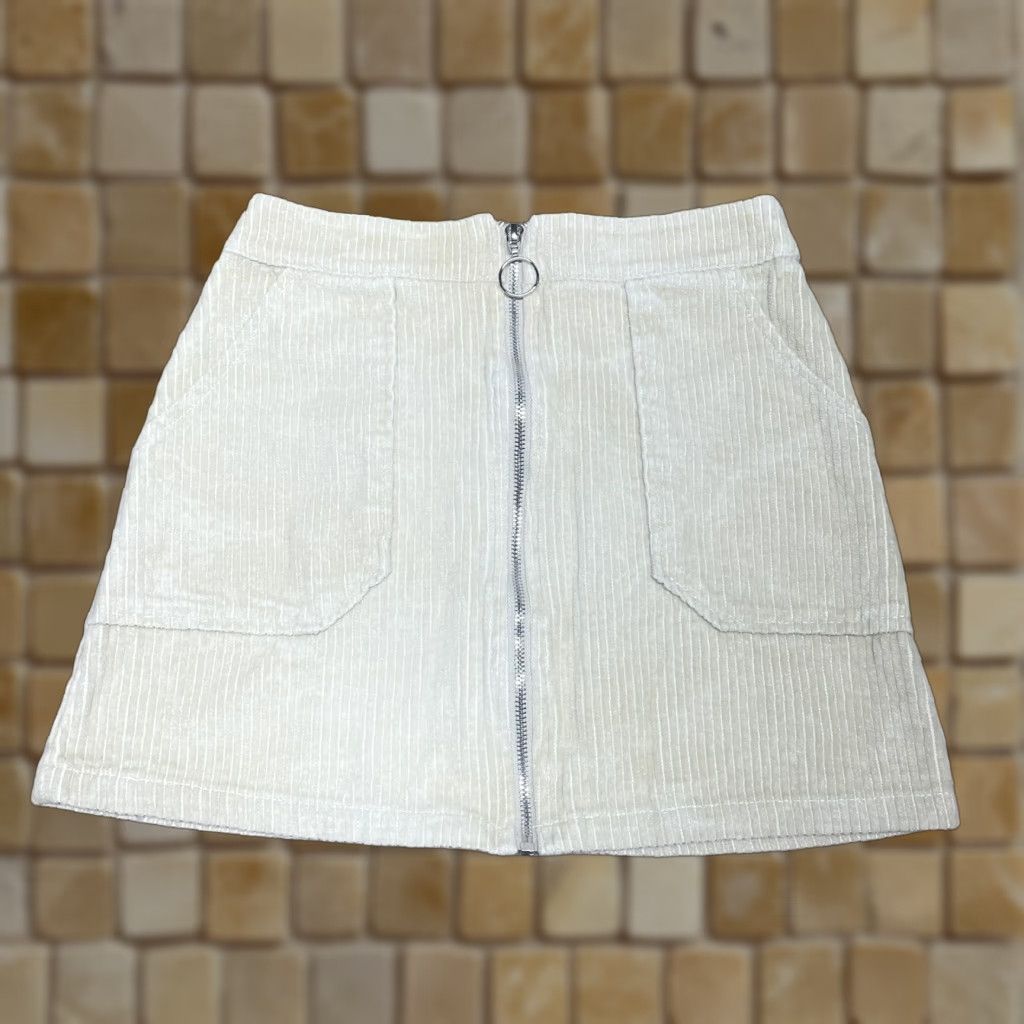 PRINCESS POLLY VINTAGE Princess Polly Corduroy Mini Skirt Women Small US 6 Beige Short Hipster Preppy Size 28" / US 6 / IT 42 - 1 Thumbnail